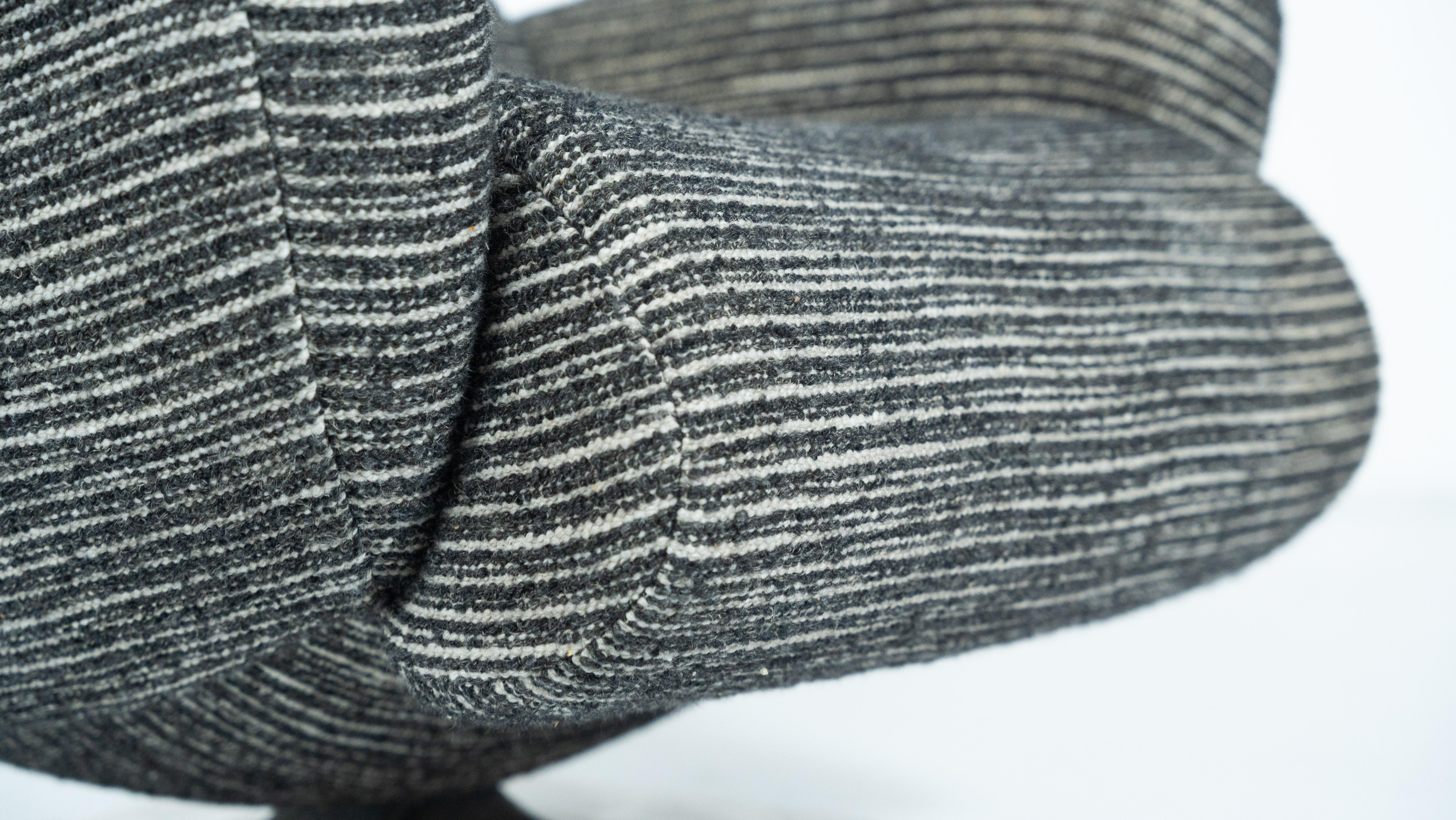 Coppia di poltrone di metà secolo, anni '60 in vendita 11