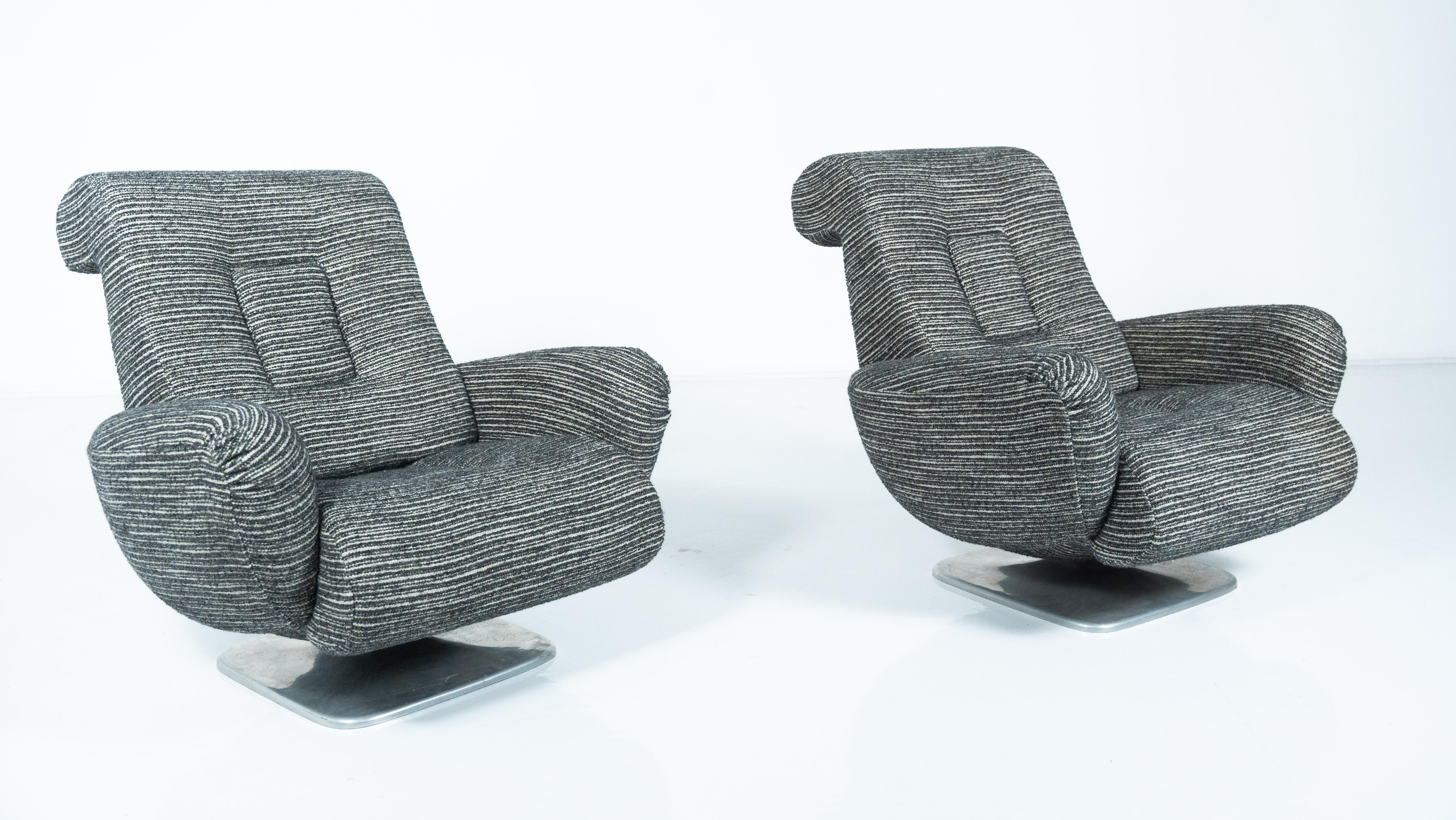 Coppia di poltrone di metà secolo, anni '60 in vendita 1