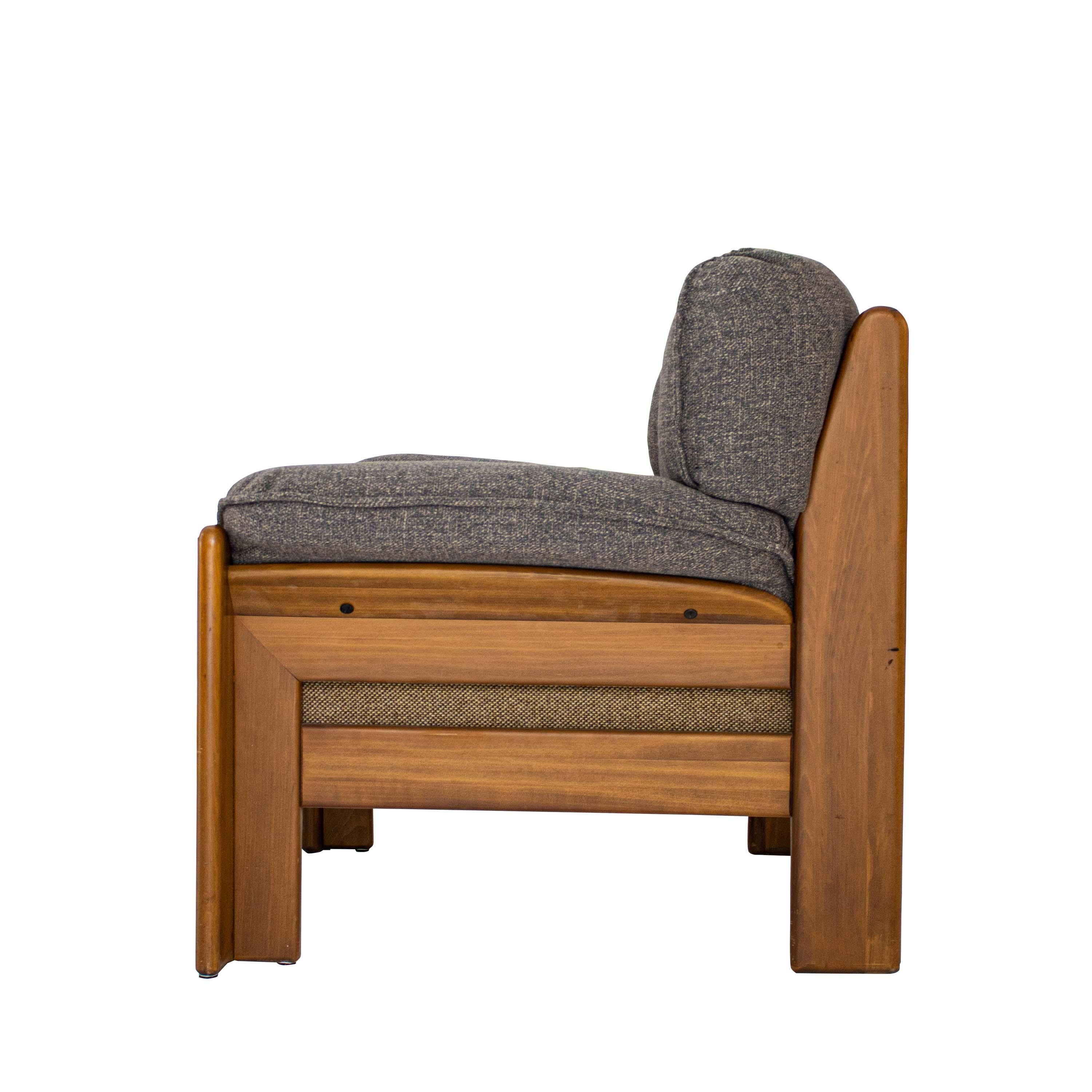 Mid-Century Modern Paire de fauteuils du milieu du siècle dans le style d'Afra et de Tobia Scarpa, Italie, 1970 en vente