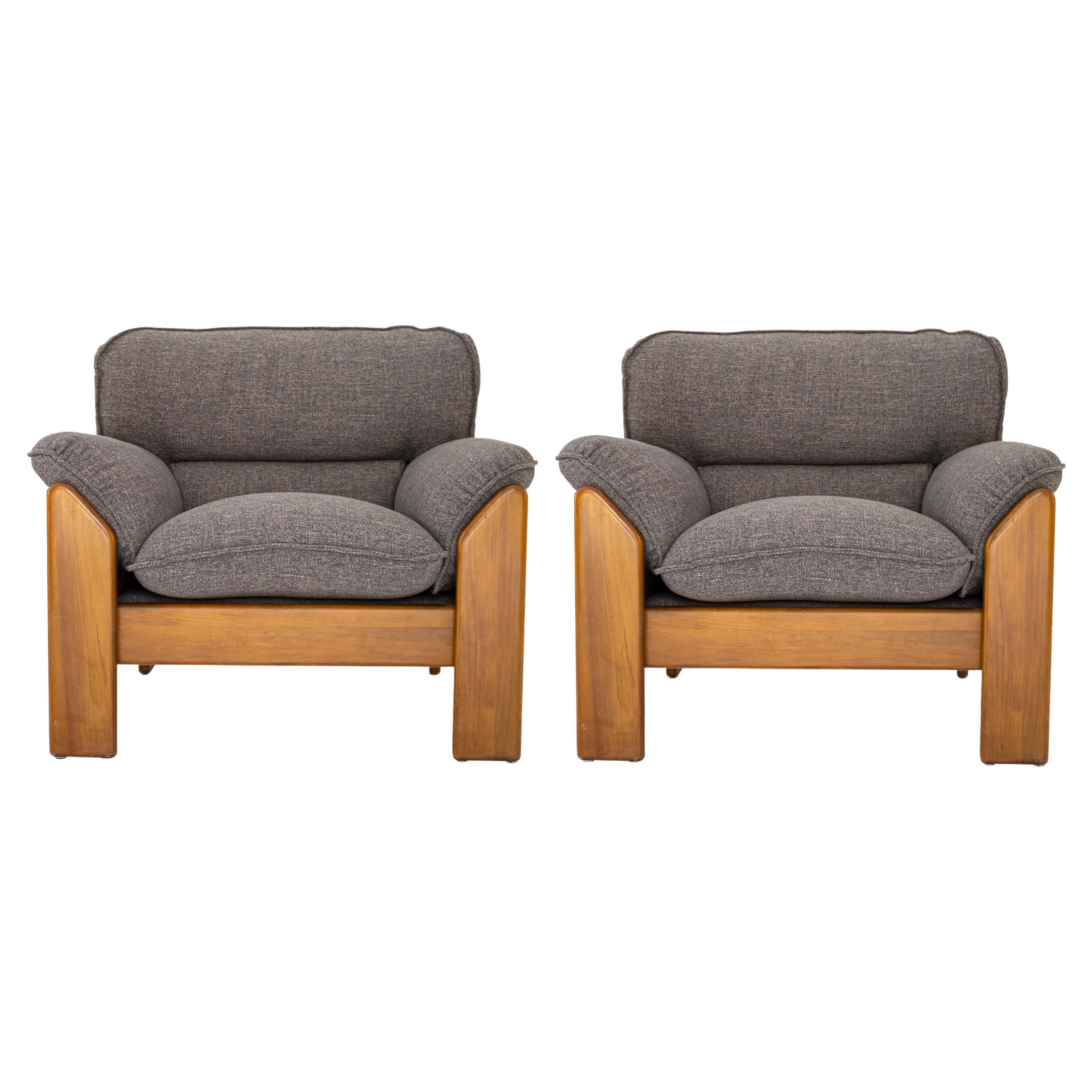 Mid-Century Pair of Armchairs in the Style of Afra and Tobia Scarpa, Italy, 1970