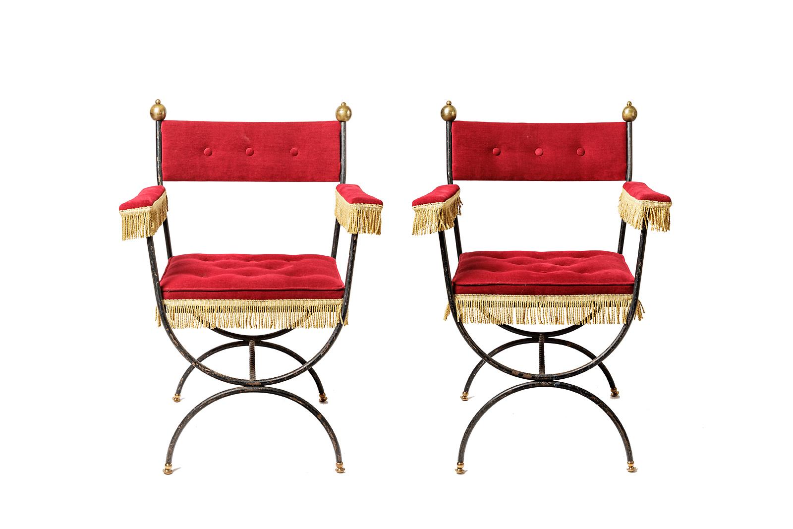 Pair of armchairs, circa 1940.

French 20th midcentury design in the classic style.

Elegant and perfect red fabric (tissue). All the fabric has been remake by French decorator this year.

Excellent conditions.

Little originals cracks on the black