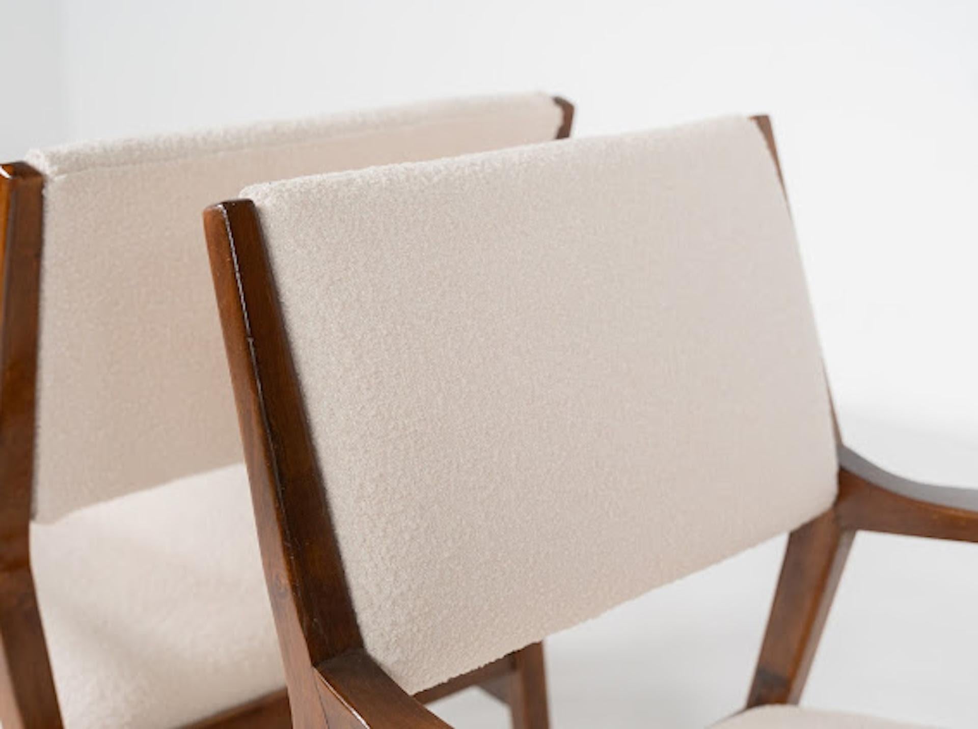 Coppia di poltrone di metà secolo, Wood e Fabrice, Italia, anni '60 in vendita 4