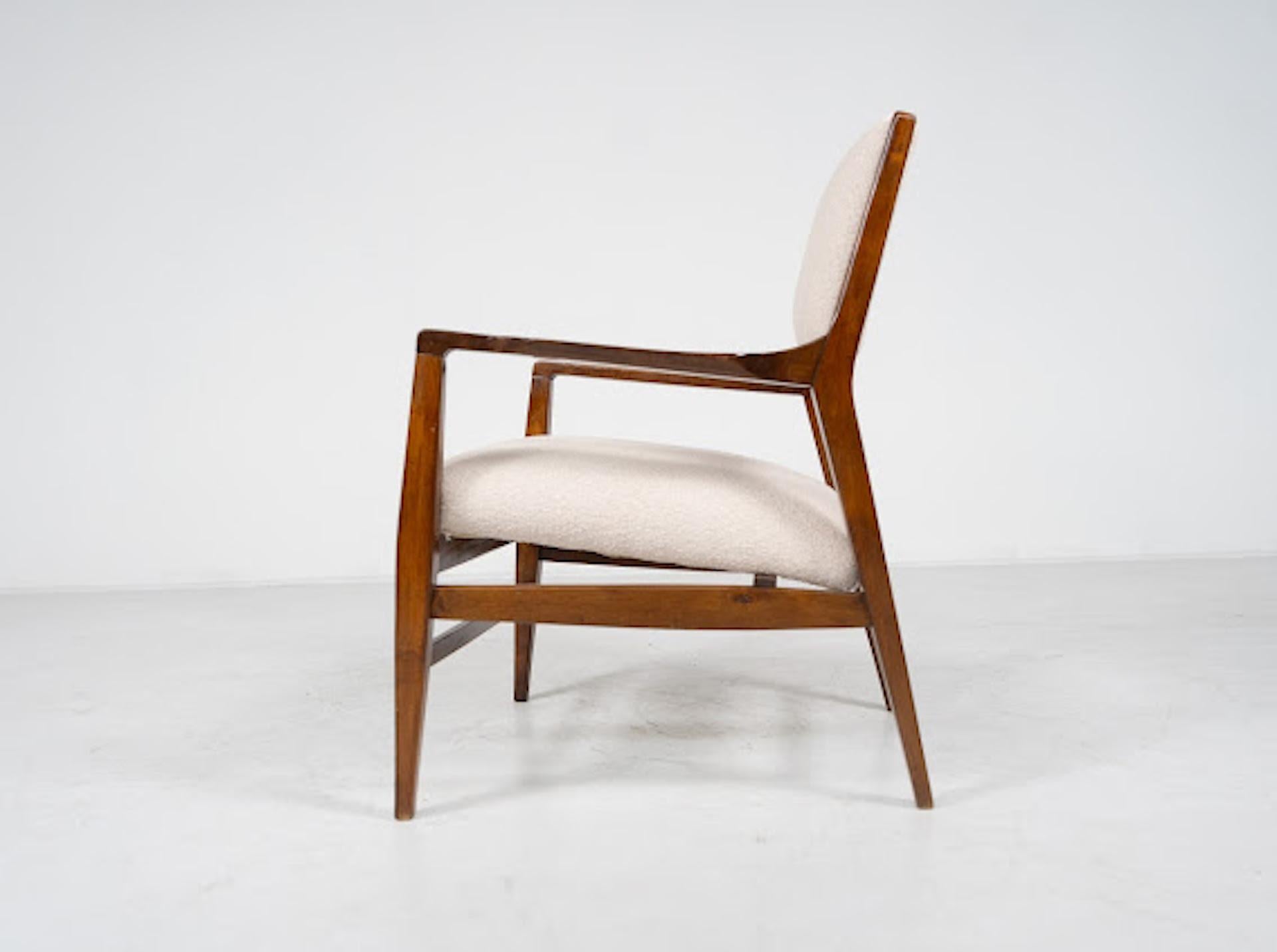 Coppia di poltrone di metà secolo, Wood e Fabrice, Italia, anni '60 in vendita 3