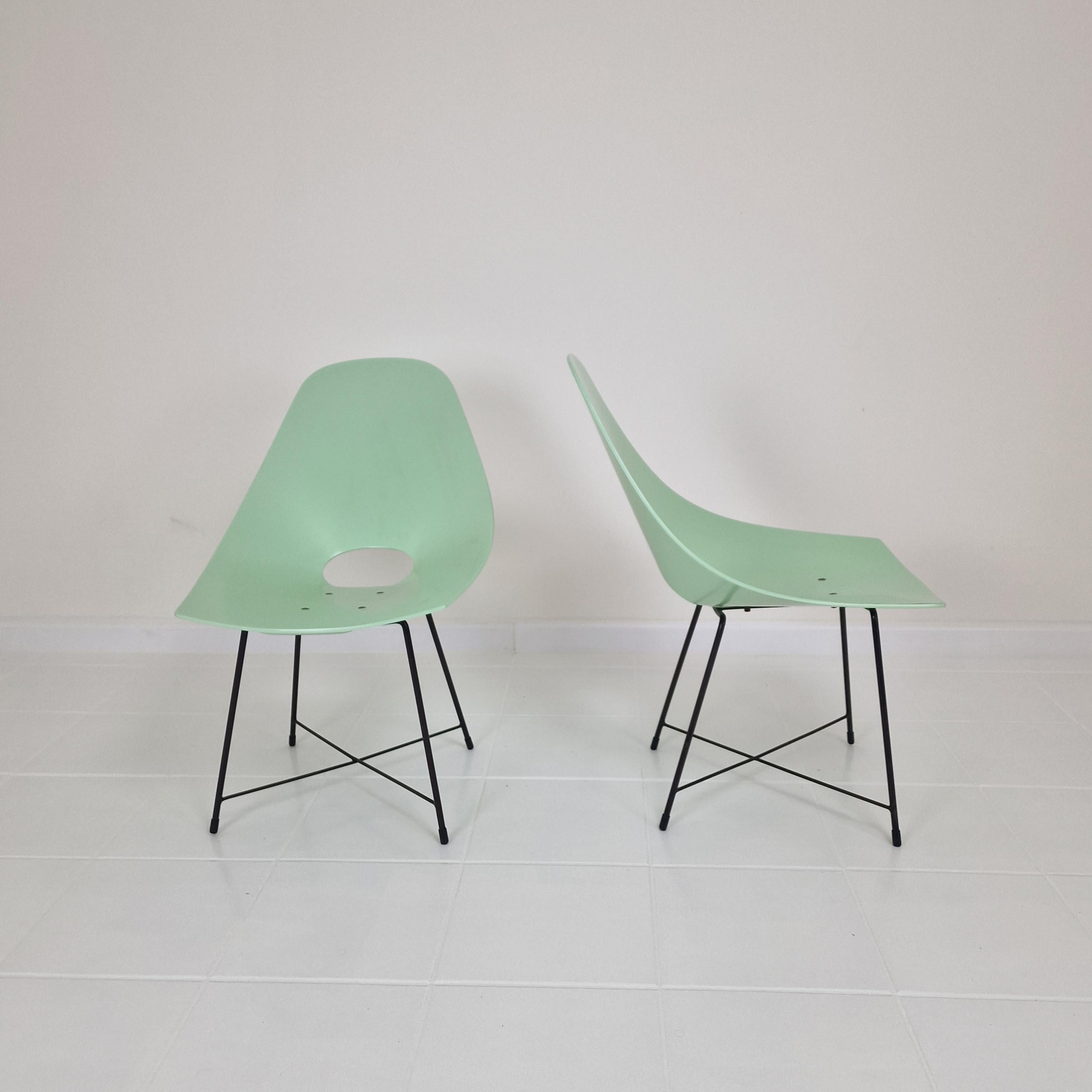 Mid Century Pair of Augusto Bozzi Chairs for Saporiti, Italy 1950's In Good Condition For Sale In Oud Beijerland, NL