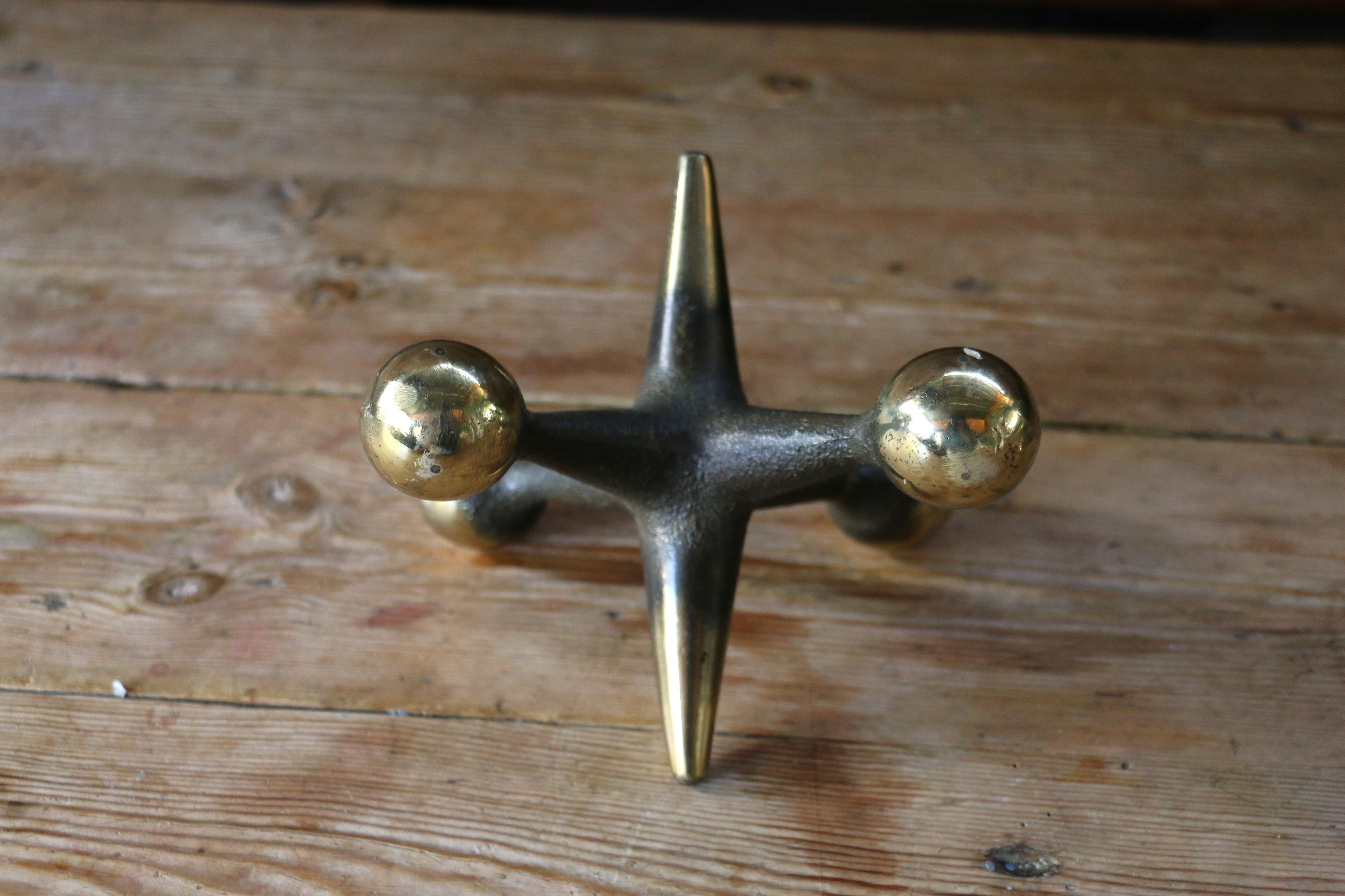Coppia di sculture di Bill Curry in ottone antico del Mid Century Antiques in vendita 5