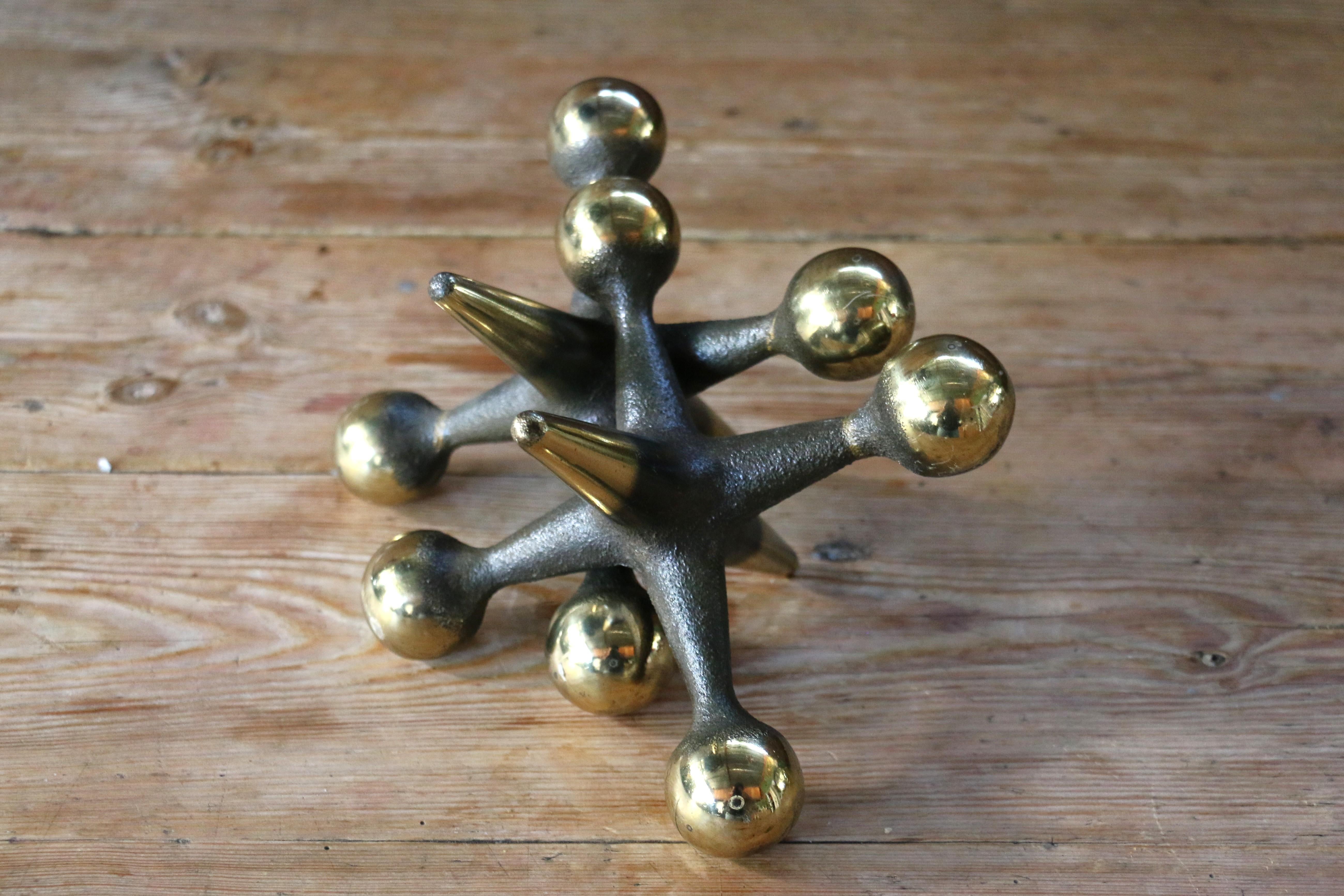 Coppia di sculture di Bill Curry in ottone antico del Mid Century Antiques in vendita 13
