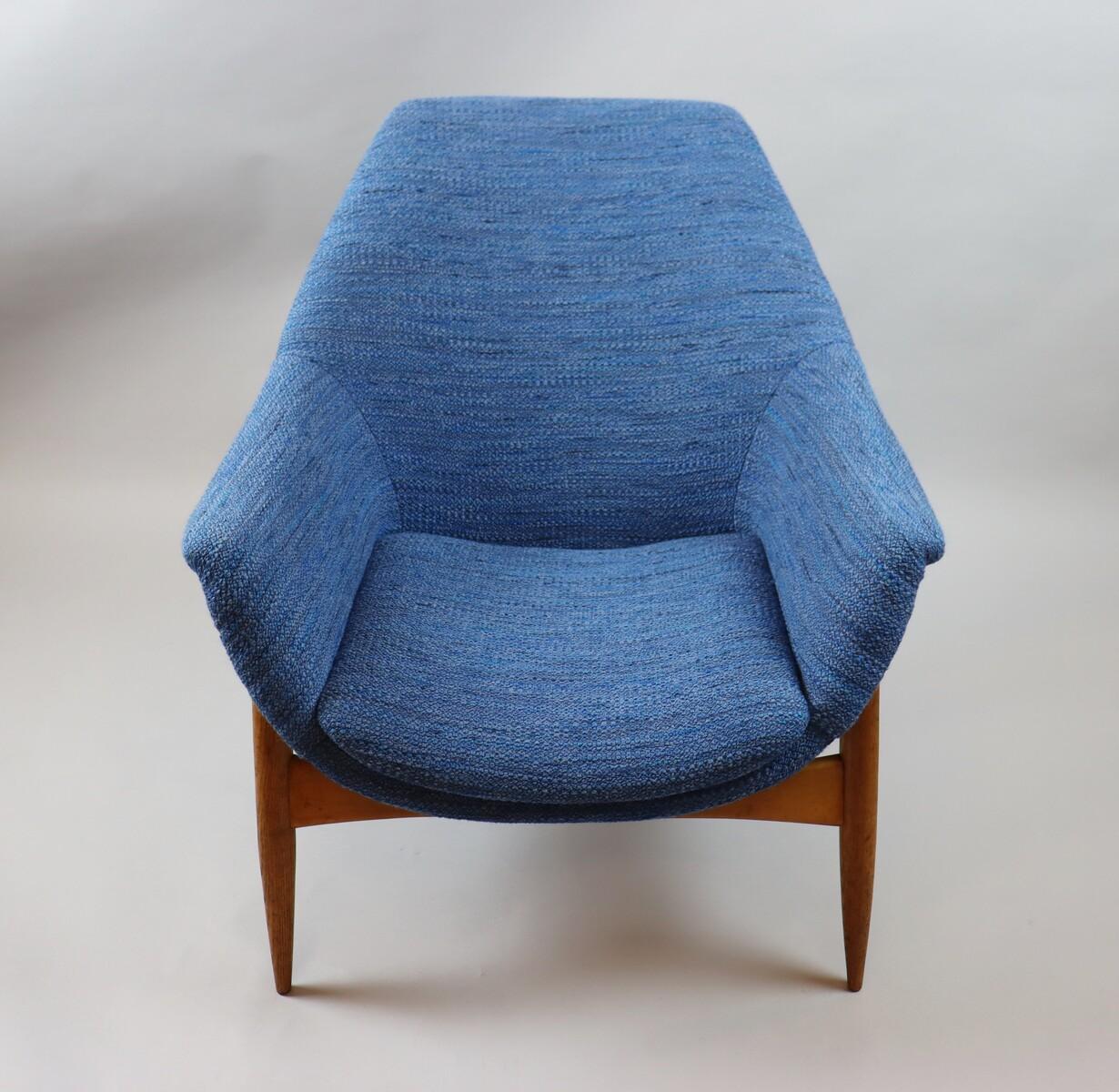 Mid-Century Pair of Blue Fabric Armchairs by Julia Gaubek, Hungary, 1950s For Sale 3