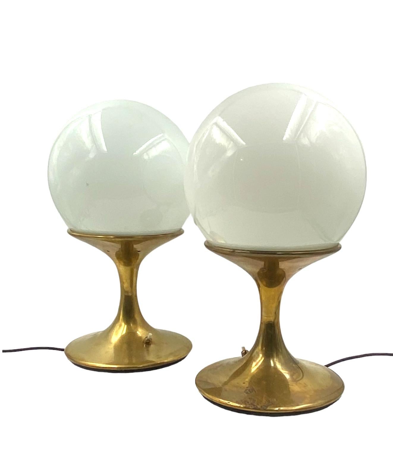 Mid-century pair of brass table lamp, Ingo Maurer, attr. Stilnovo Italy, 1960s 4