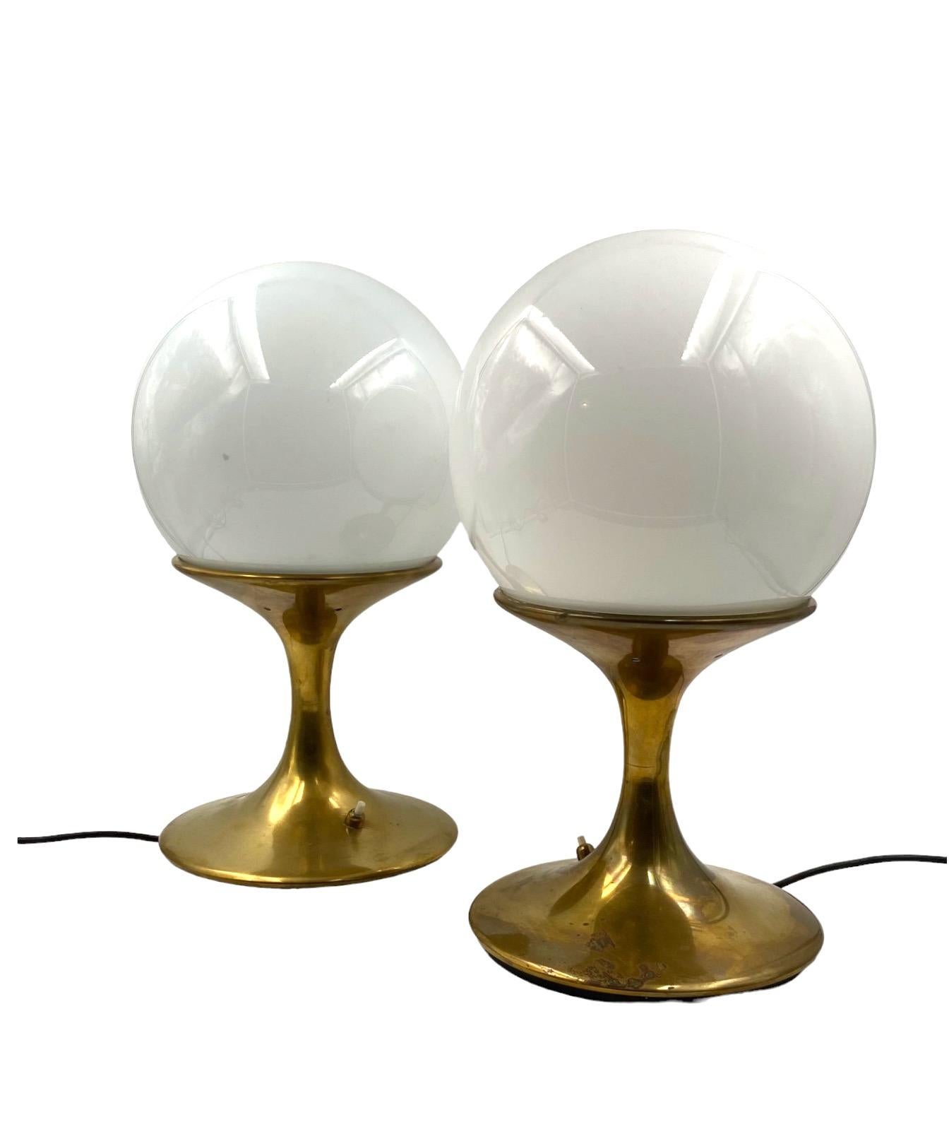 Mid-century pair of brass table lamp, Ingo Maurer, attr. Stilnovo Italy, 1960s 5