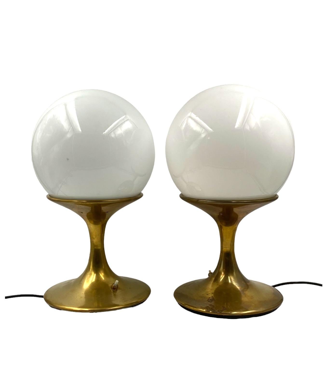 Mid-century pair of brass table lamp, Ingo Maurer, attr. Stilnovo Italy, 1960s 6