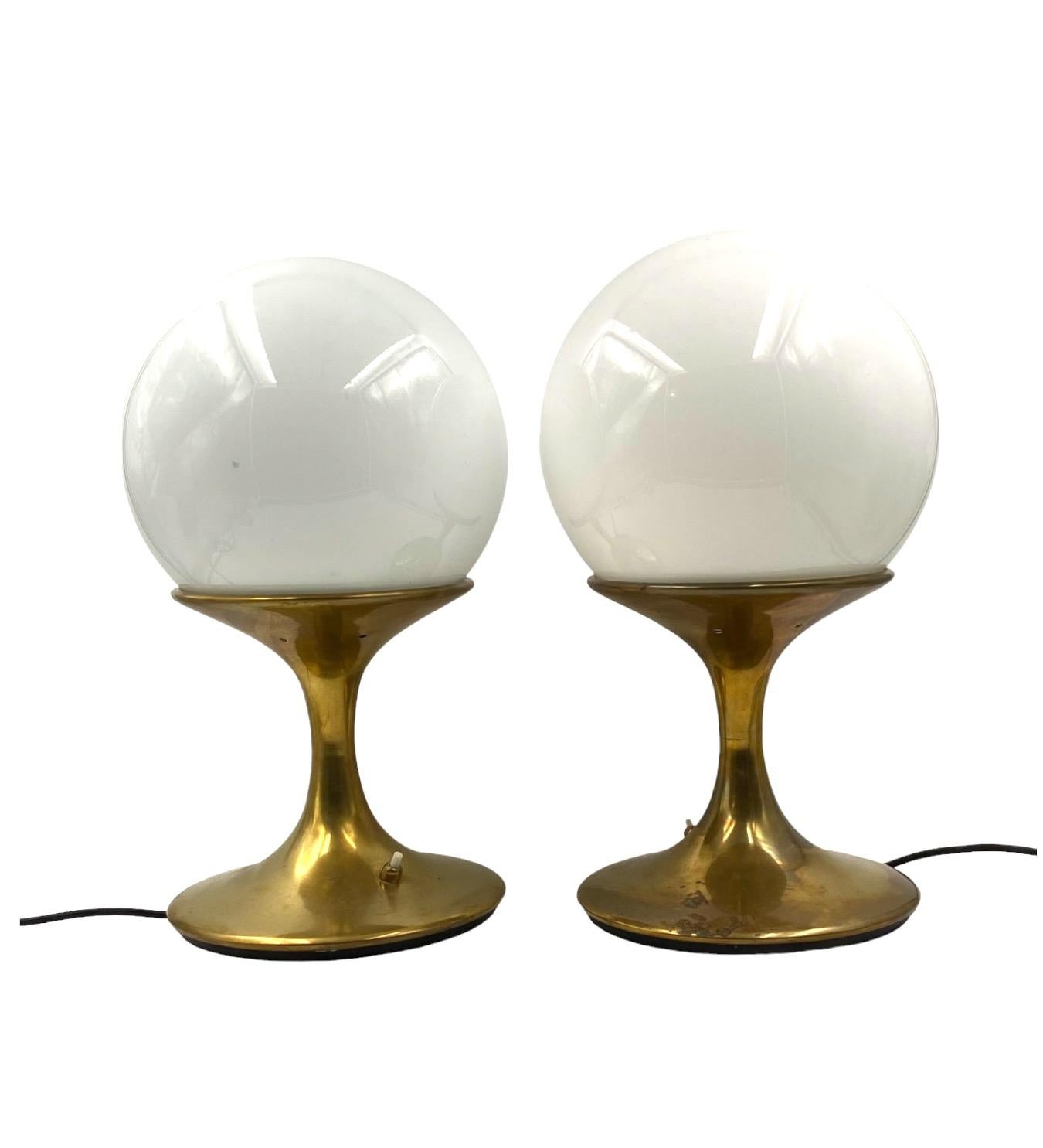 Mid-century pair of brass table lamp, Ingo Maurer, attr. Stilnovo Italy, 1960s 7