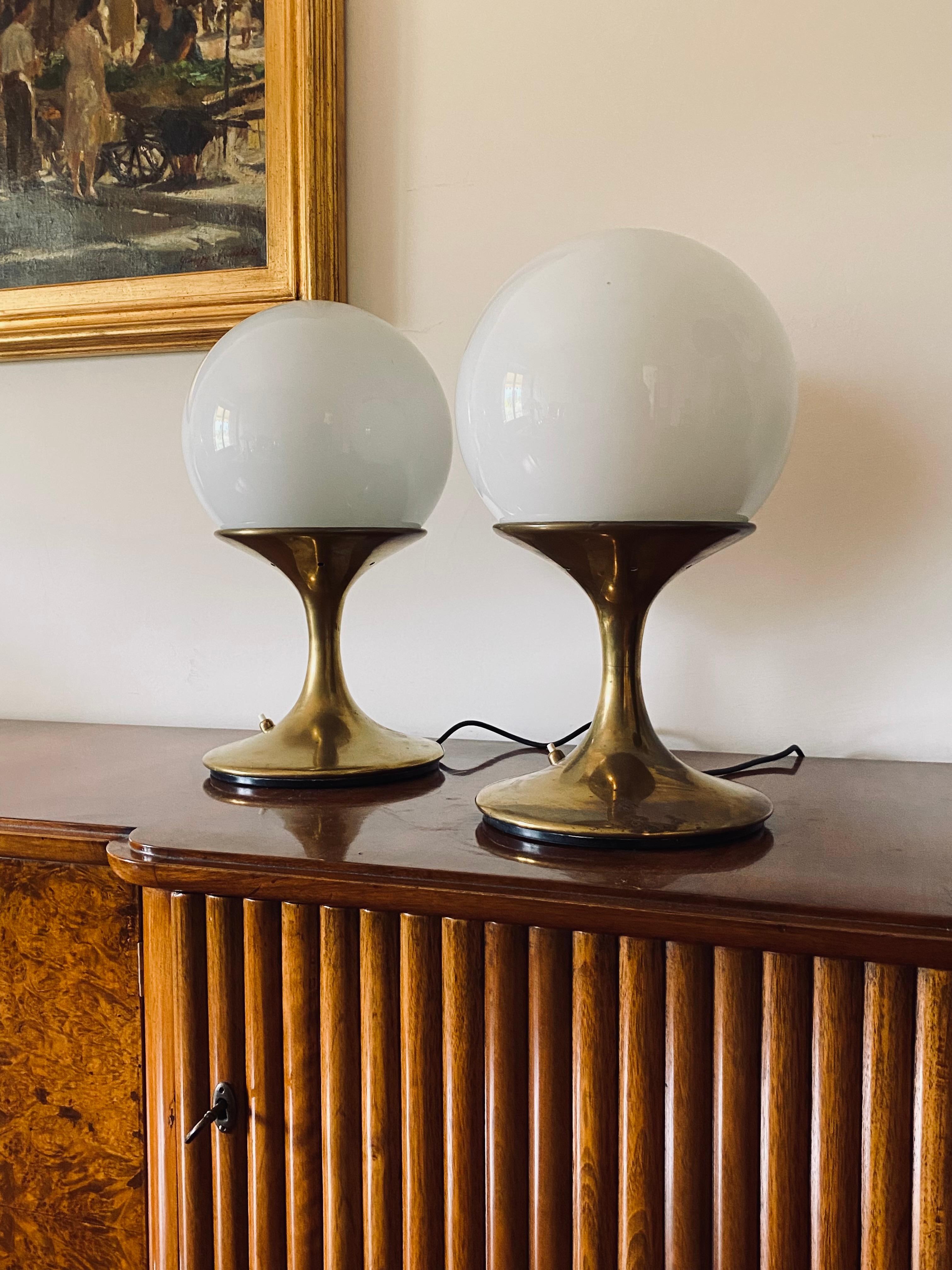 Mid-century pair of brass table lamp, Ingo Maurer, attr. Stilnovo Italy, 1960s In Excellent Condition In Firenze, IT