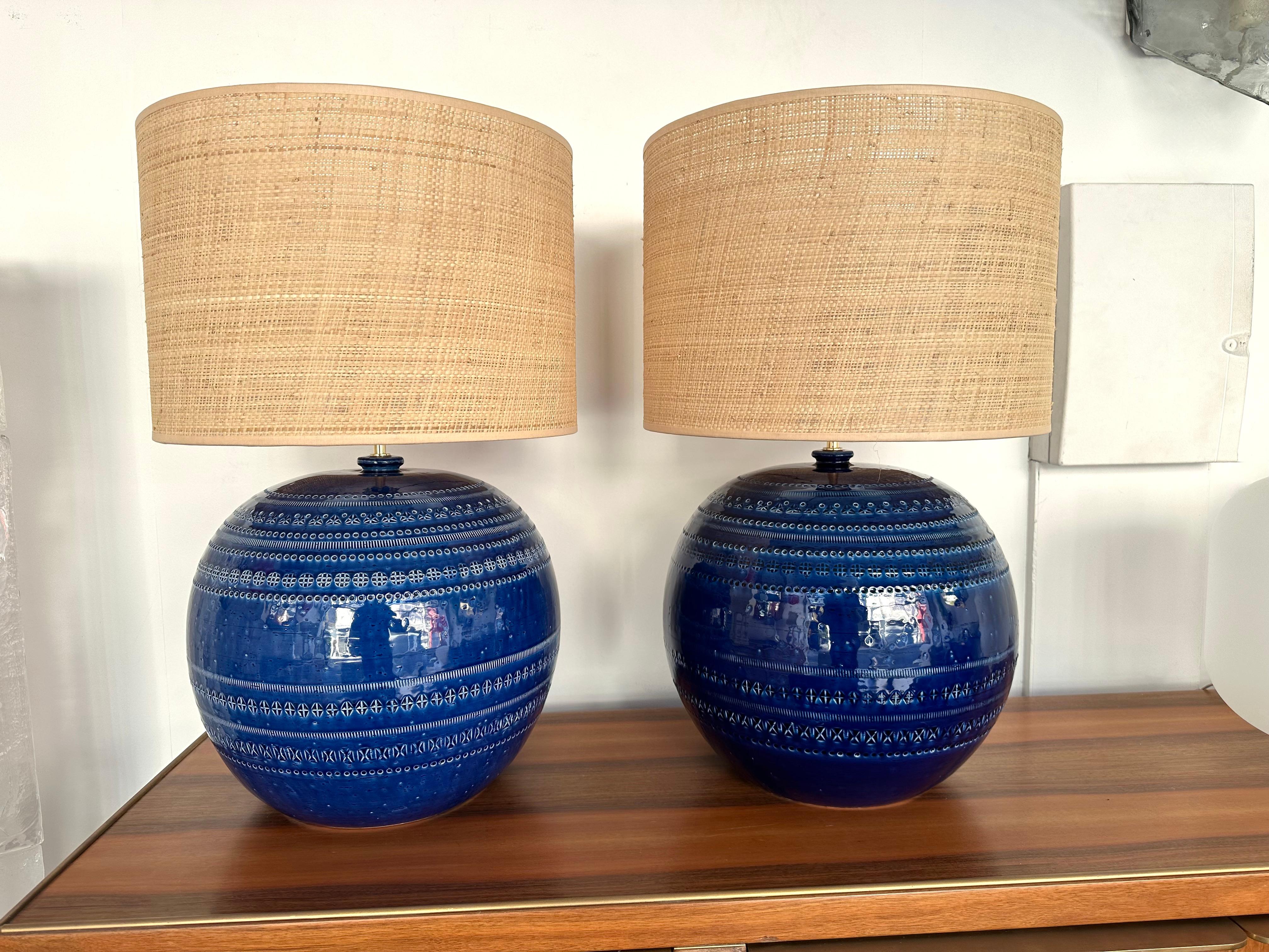 Mid-Century Pair of Ceramic Lamps Blue Rimini by Bitossi. Italy, 1990s For Sale 2