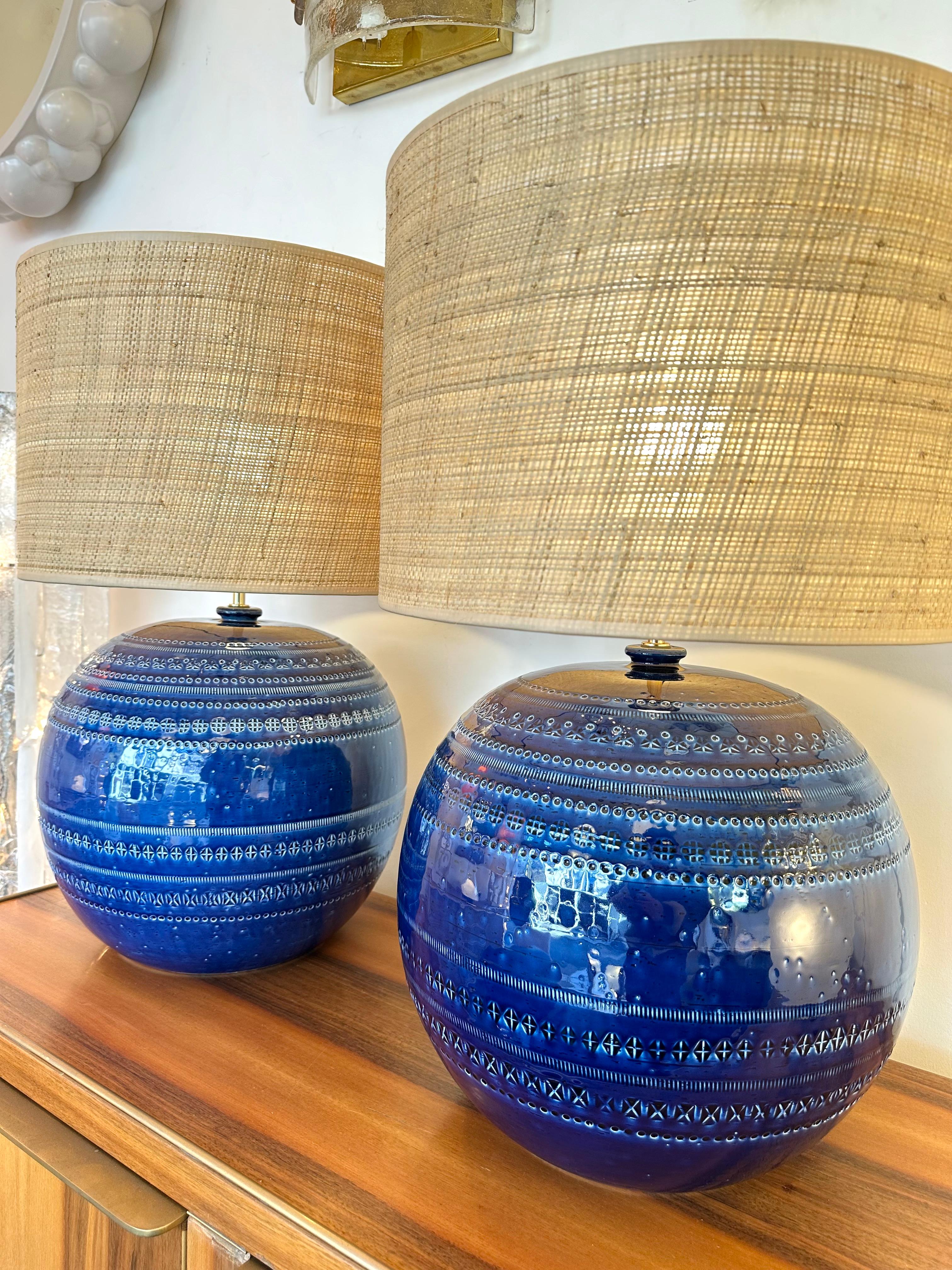 Mid-Century Pair of Ceramic Lamps Blue Rimini by Bitossi. Italy, 1990s For Sale 4