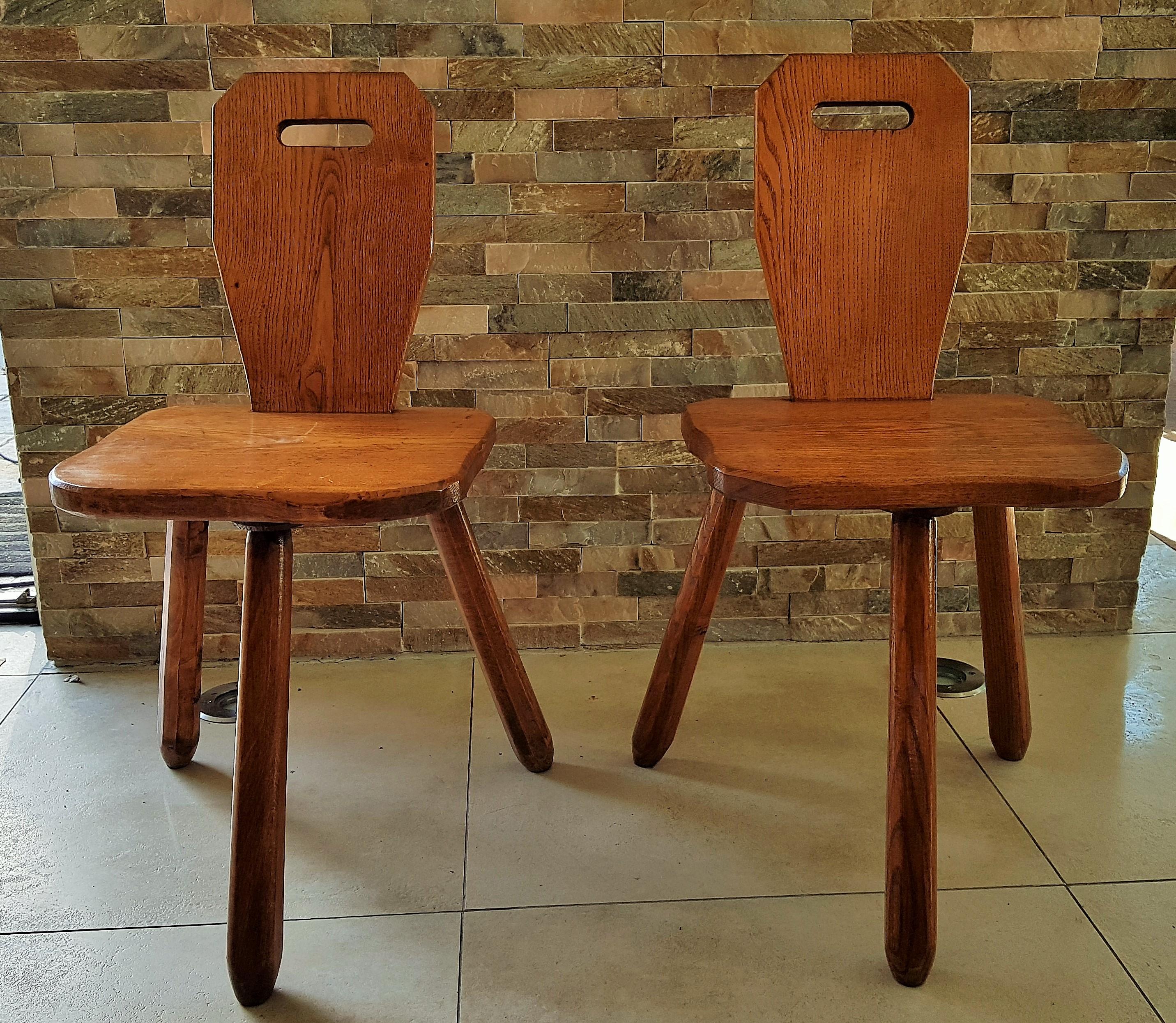 Midcentury primitive rustic Pair of Chairs Stools Style Perriand Les Arcs, 1950s For Sale 4