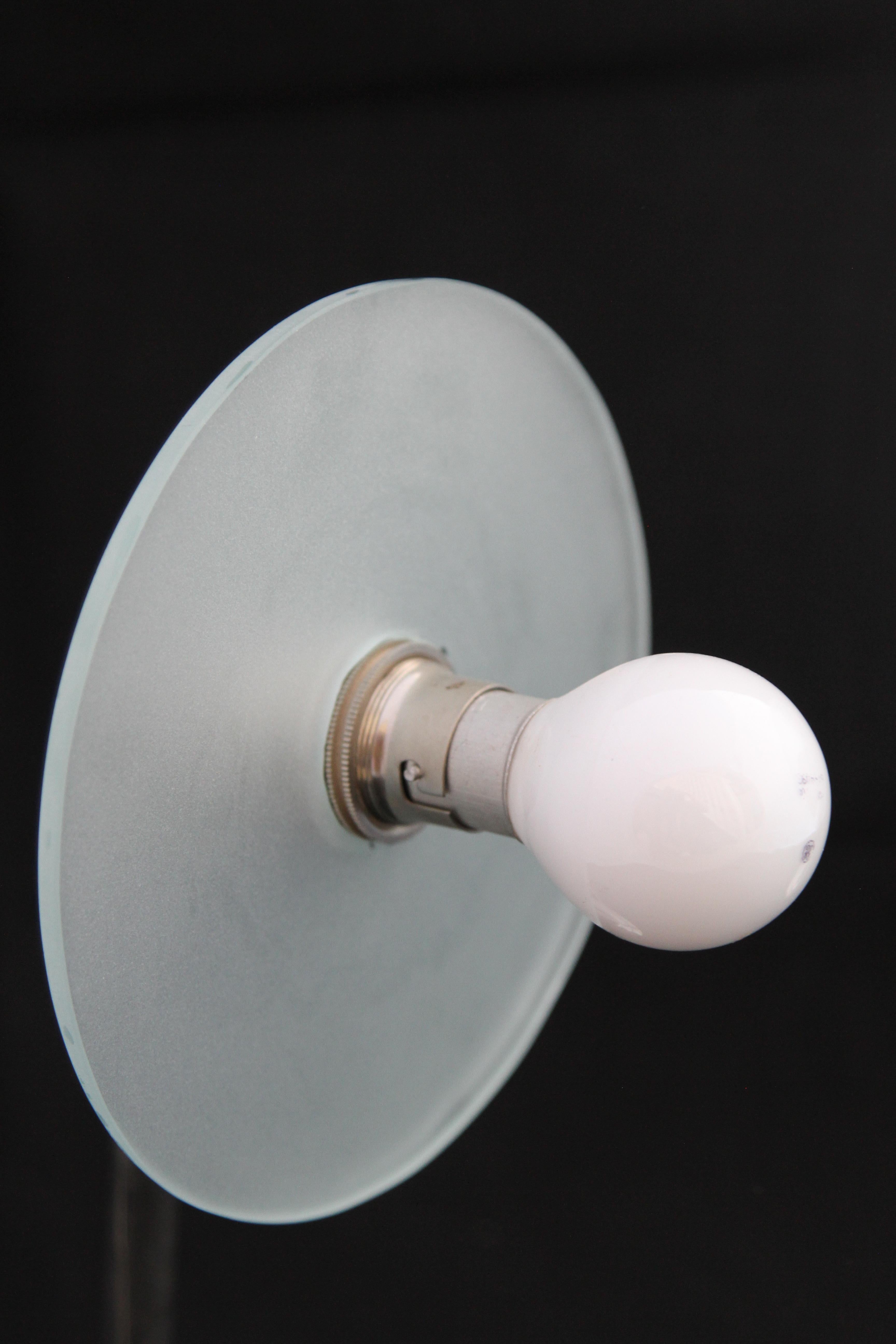 Paire de lampes chrome du milieu du siècle dernier en vente 8