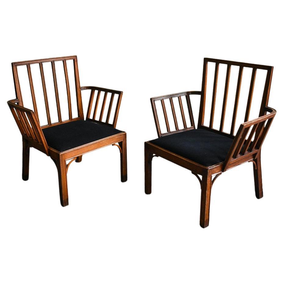 Paar kontinentale Stühle aus der Mitte des Jahrhunderts mit Massivholzgestell, Mitte des Jahrhunderts