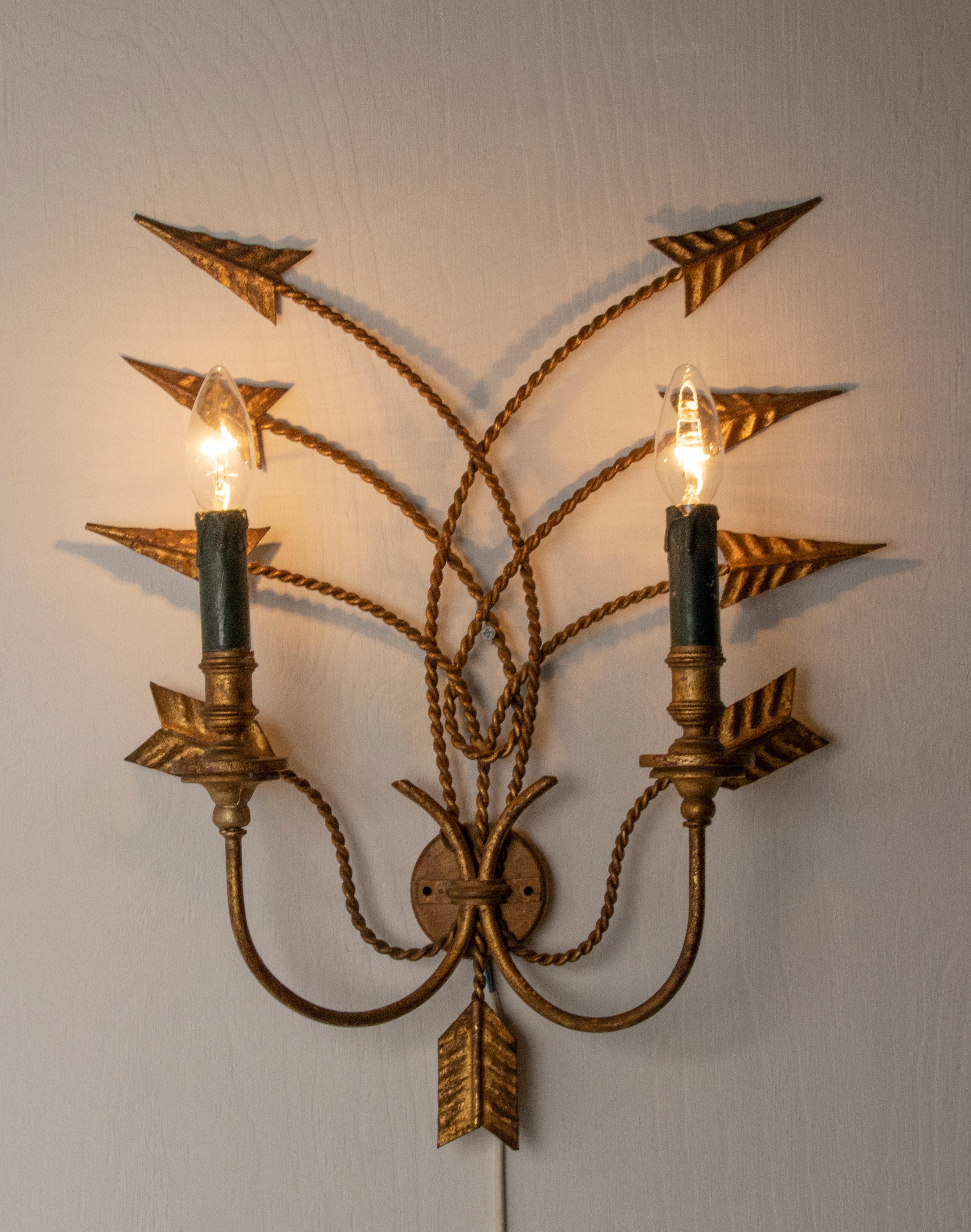 Mid-Century Pair of Copper Wall Sconces with Arrows For Sale 10