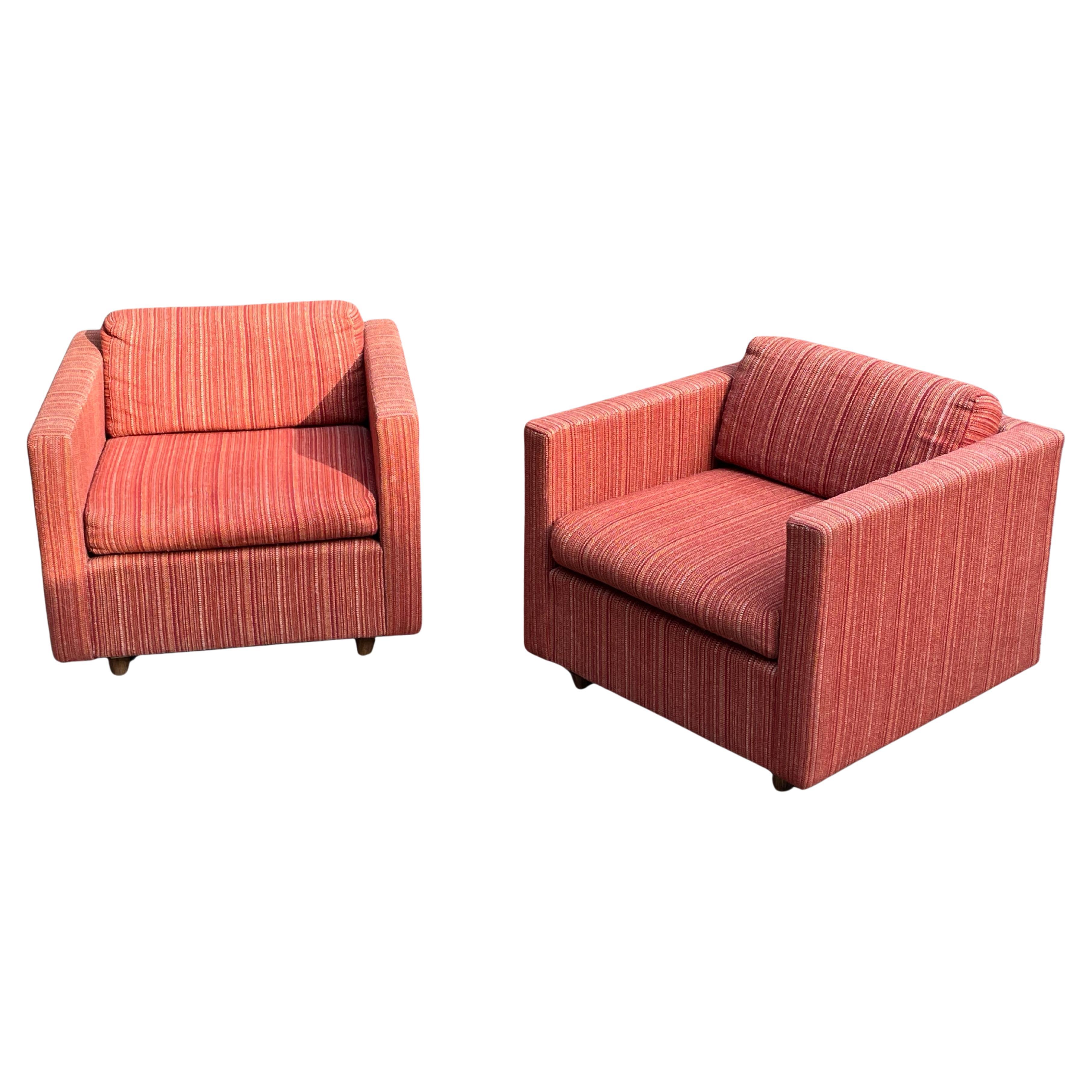 Mid-Century Modern Mid-Century Pair of Cube Lounge Chairs - Circa 1970s
