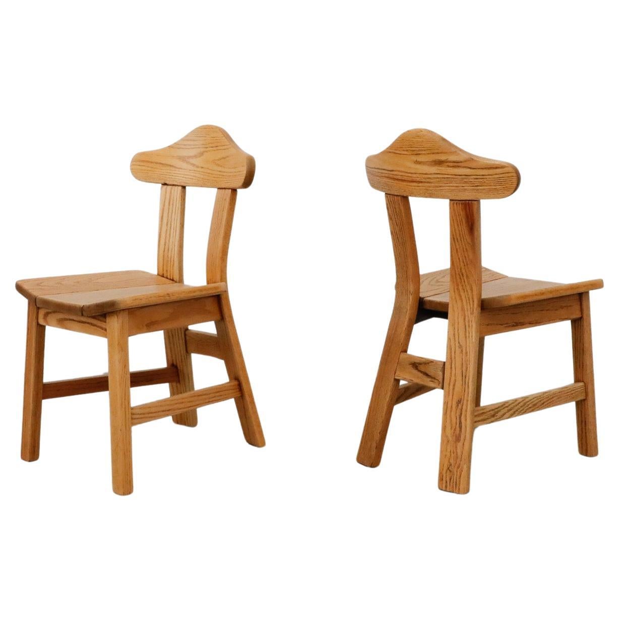 Mid-Century Pair of Daumiller Style Brutalist Light Oak Dining Chairs