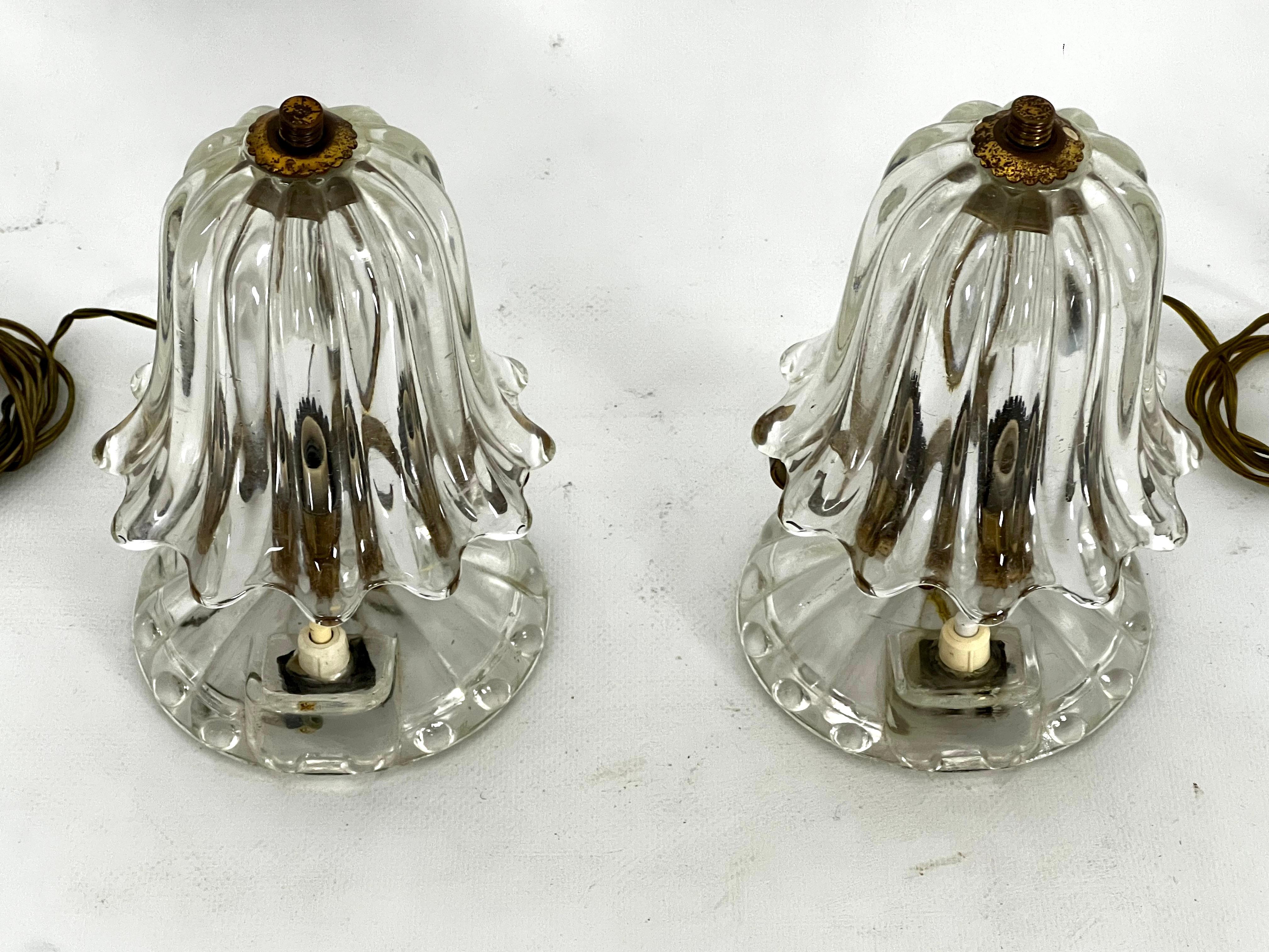 Mid-Century pair of Ercole Barovier Murano glass and brass table lamps. 1940s In Good Condition For Sale In Catania, CT