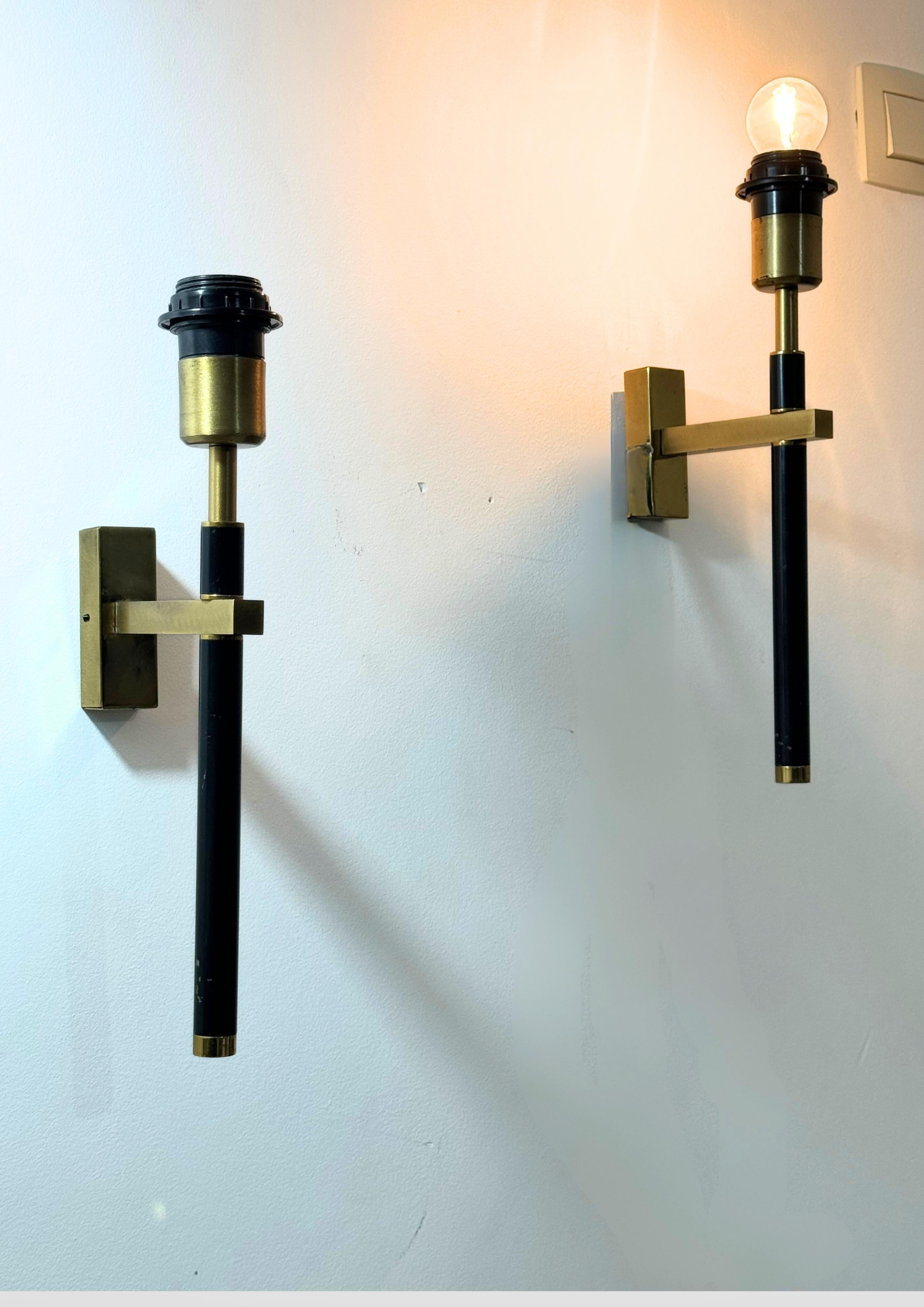 Mid-Century Pair of French Brass Wall Sconces in the manner of Maison Charles For Sale 7