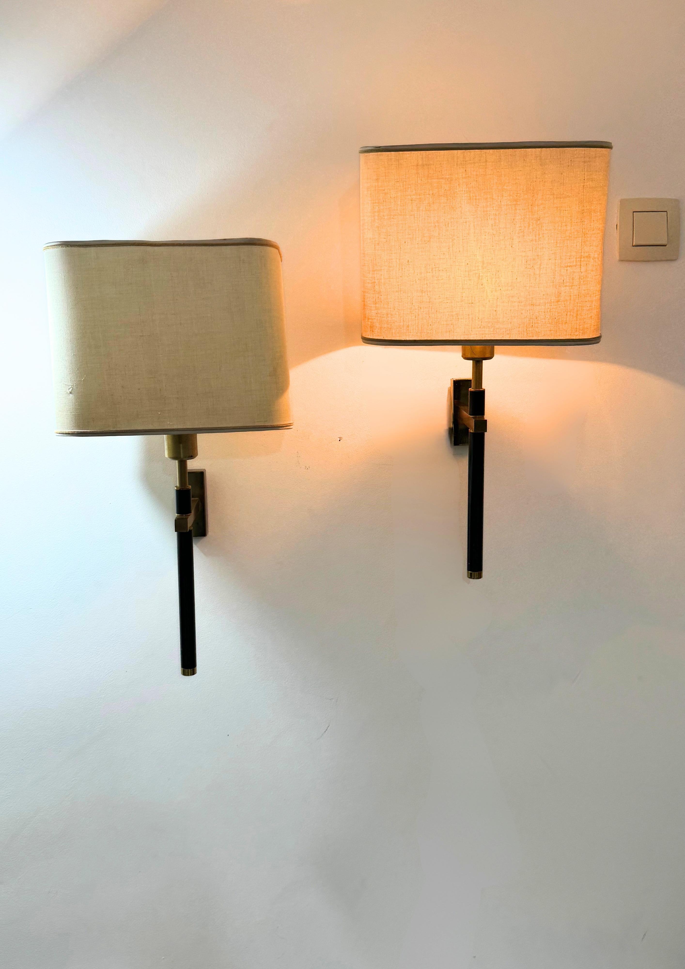 Mid-Century Pair of French Brass Wall Sconces in the manner of Maison Charles For Sale 2