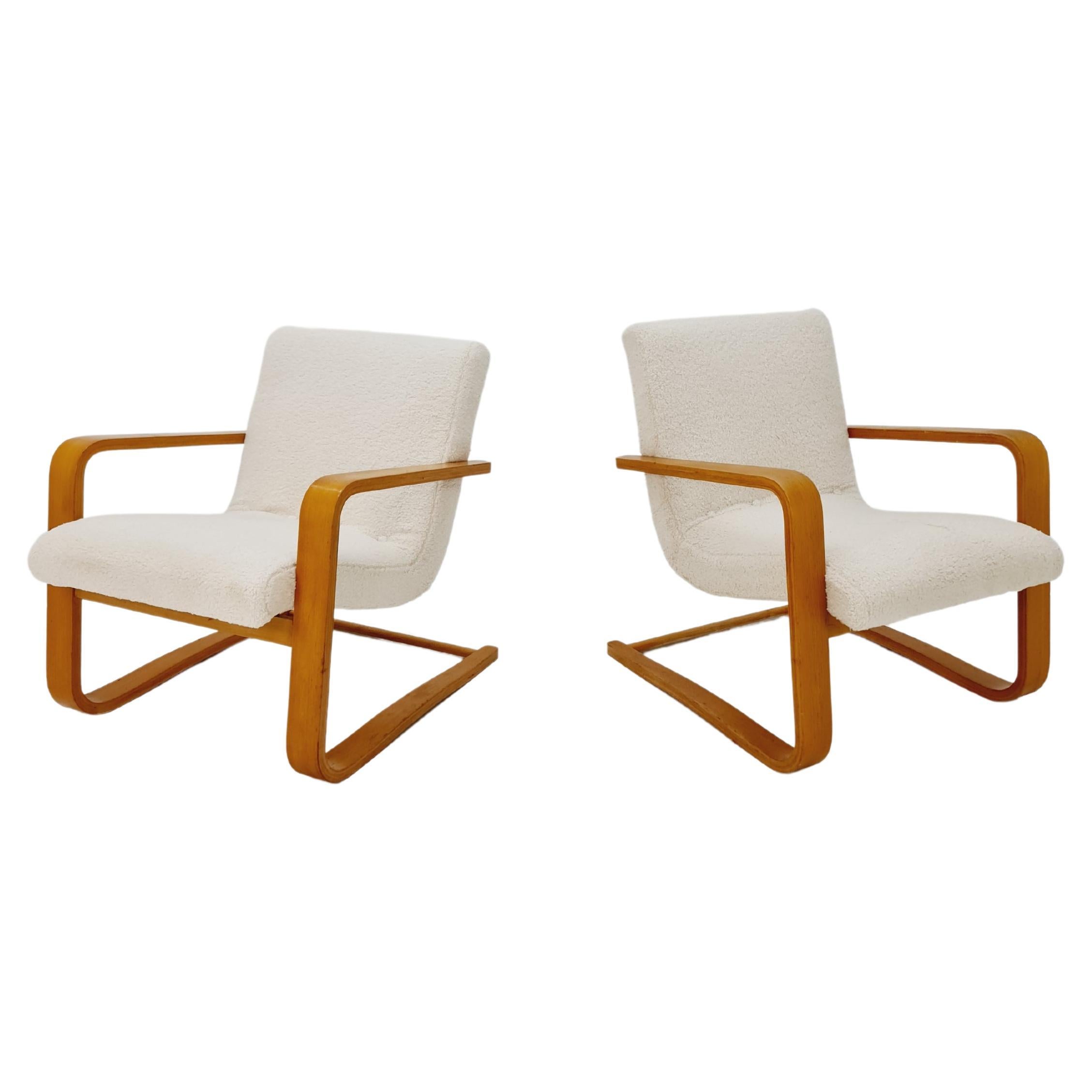 Mid-century pair of German lounge armchair, Bentwood  1960s For Sale