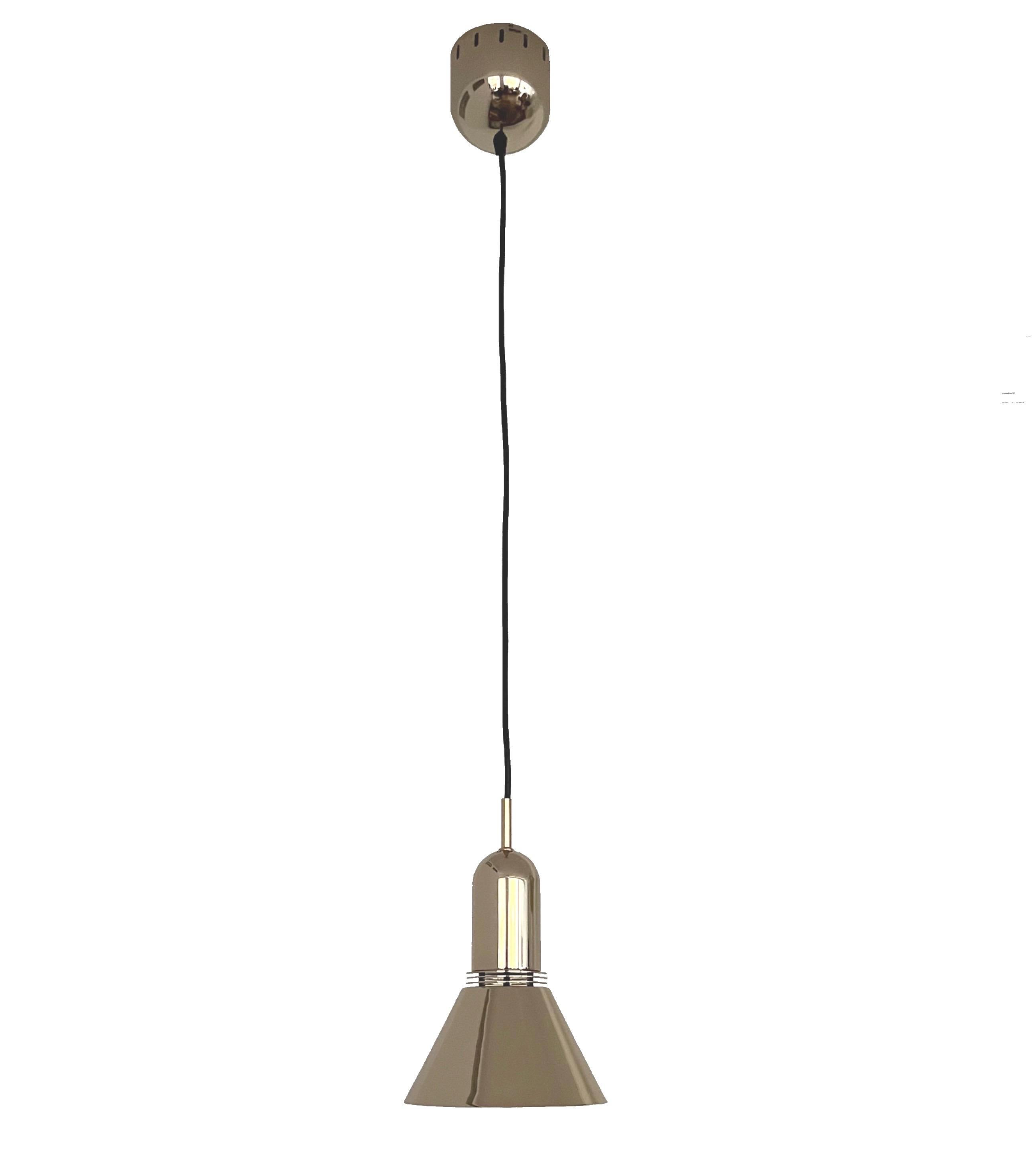 Coppia di lampadari in metallo dorato del Medioevo di Marelli per Estiluz, anni '70 in vendita 9