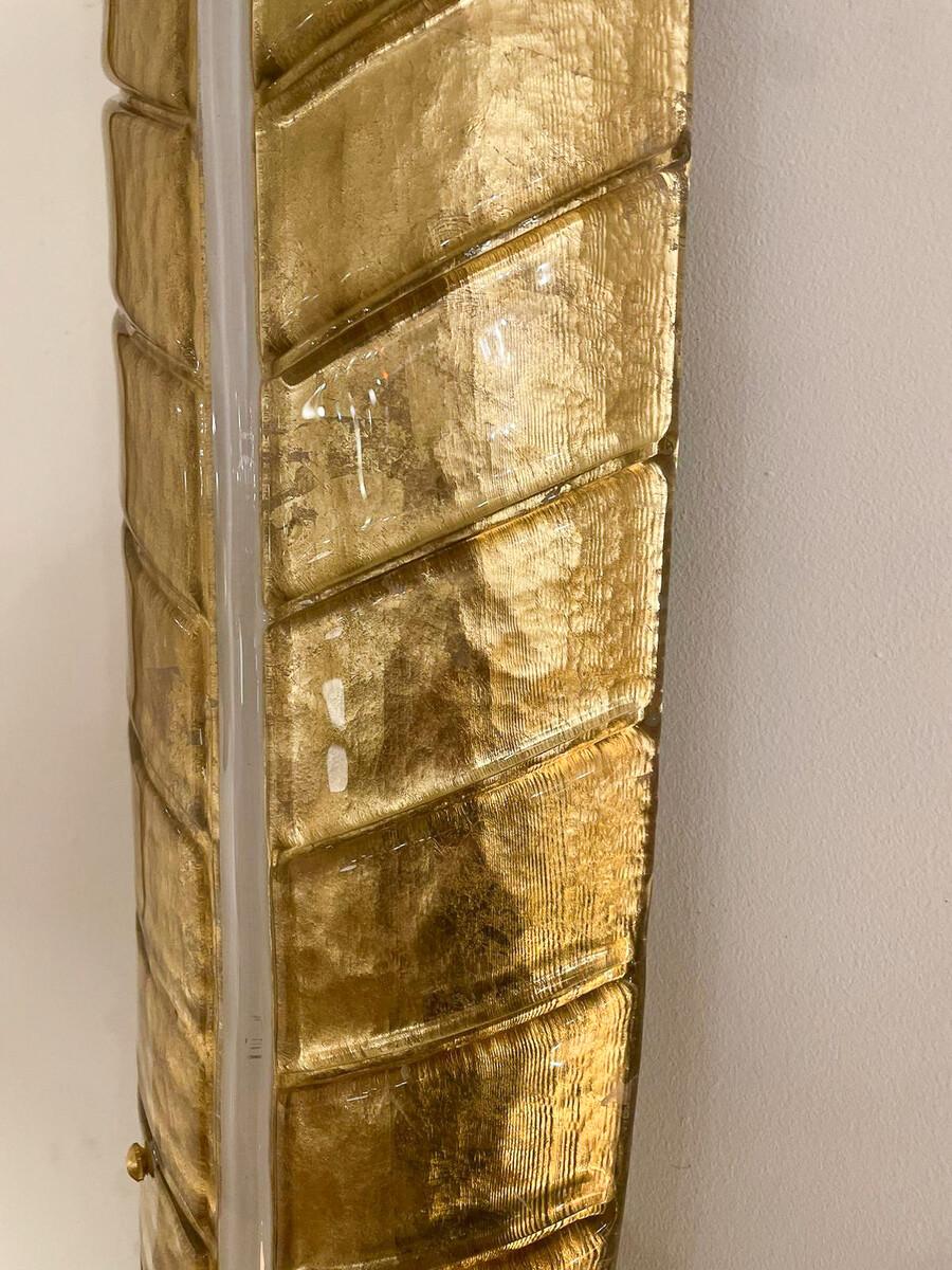 Mid-Century Pair of Gold Murano Glass Wall Lights in the style of Barovier In Good Condition For Sale In Brussels, BE