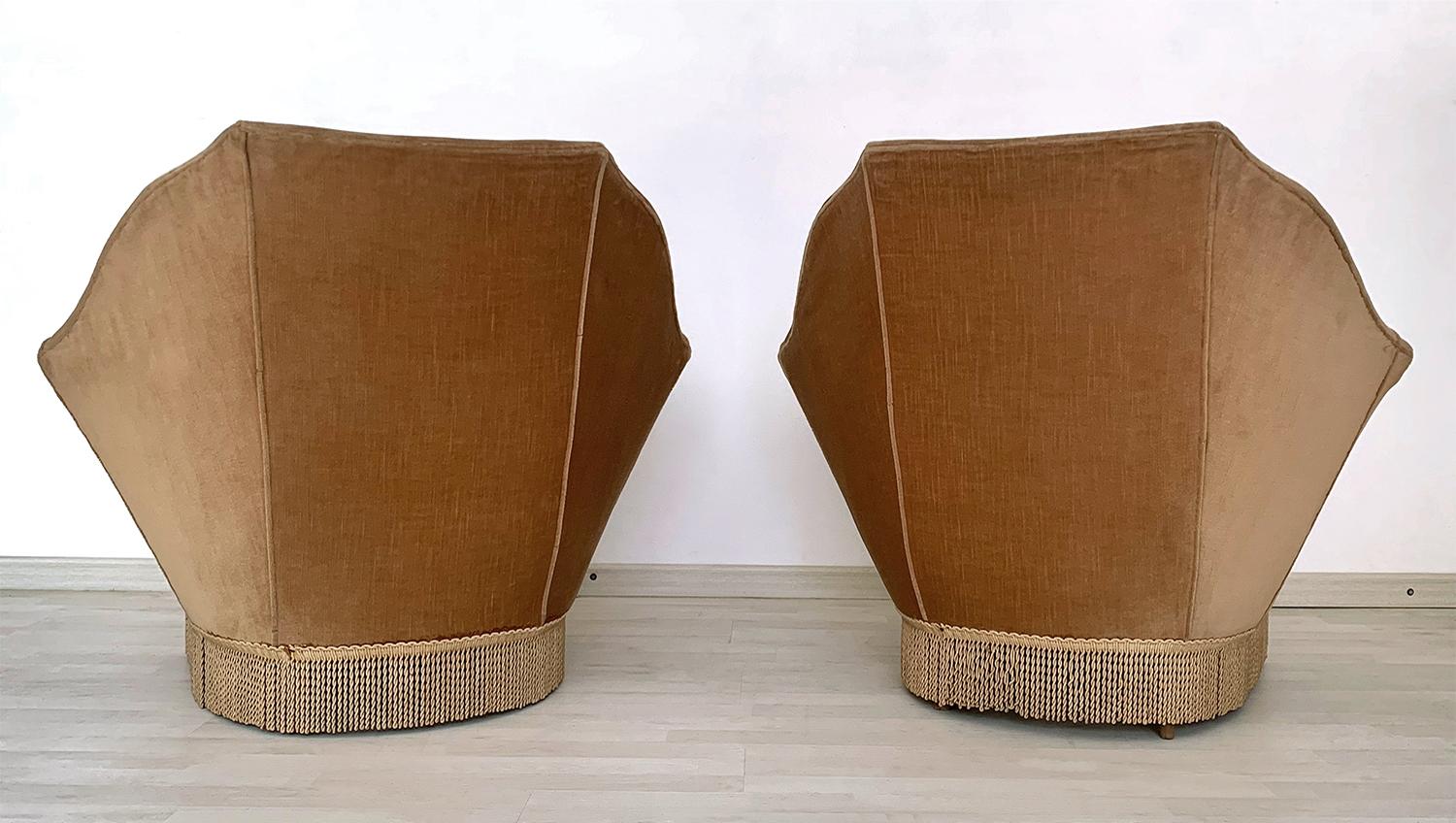 Velvet Mid-Century Pair of Ico Parisi Armchairs for Ariberto Colombo, Set of 2, 1950s For Sale