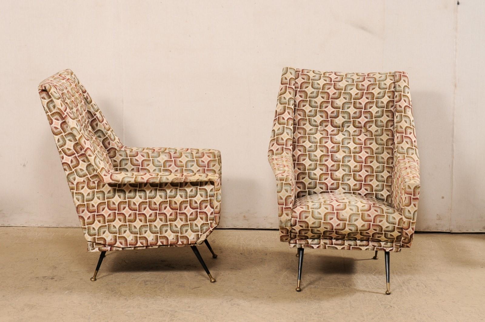 Upholstery Midcentury Pair of Italian Modern-Design Wingback Chairs For Sale