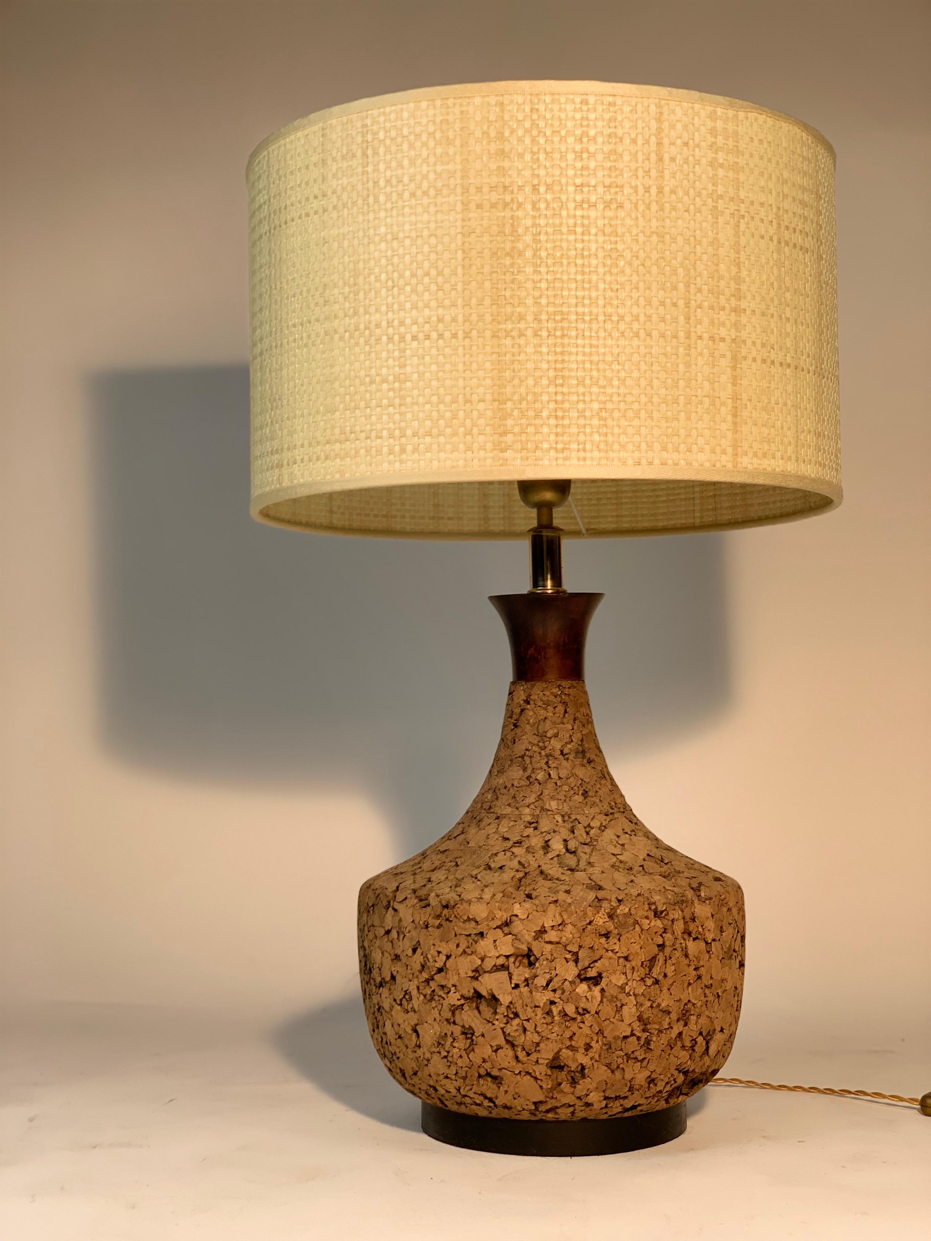 Mid Century Pair of Italian Table Lamps with Natural Cork 13