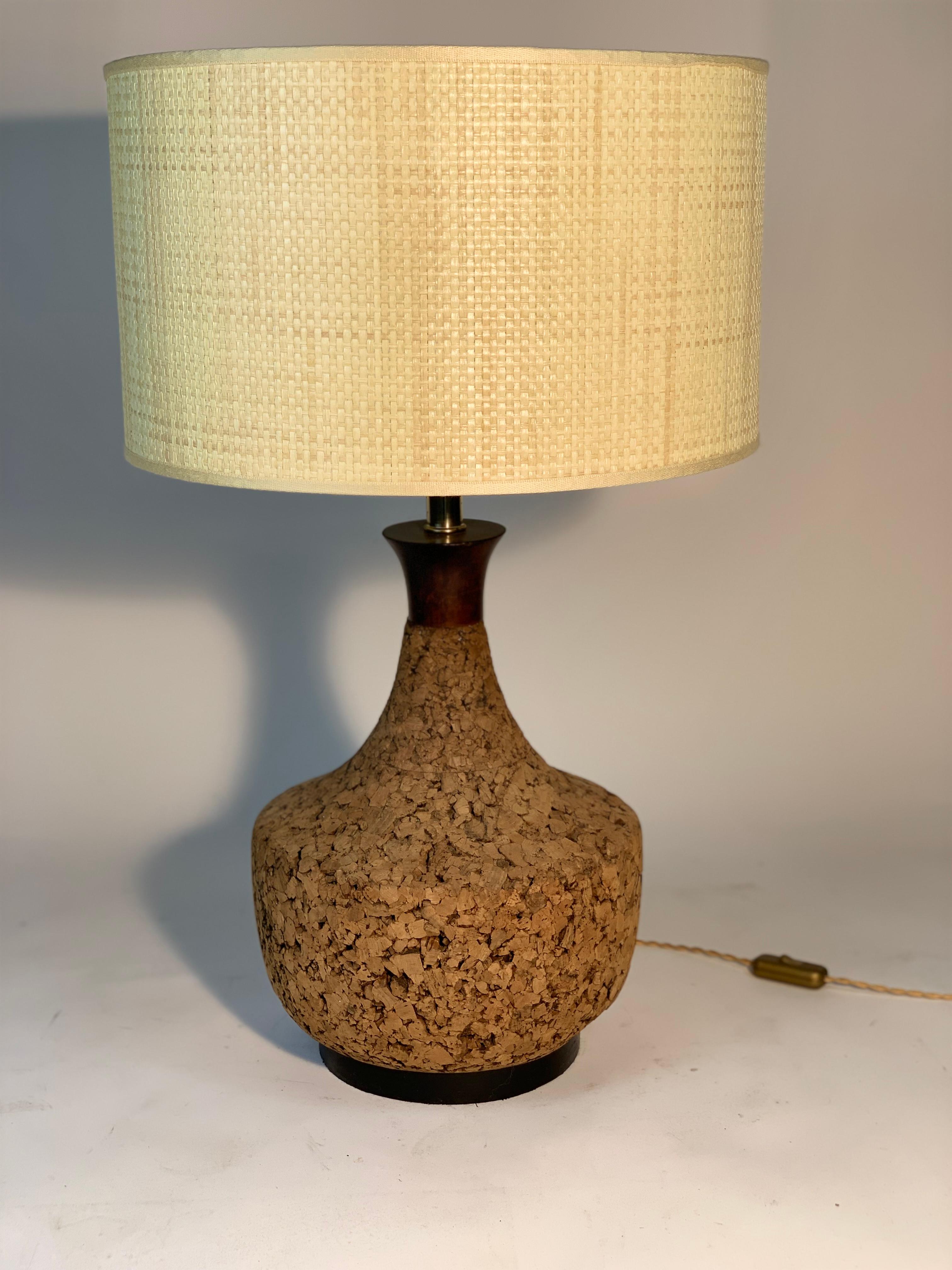 Mid Century Pair of Italian Table Lamps with Natural Cork 1
