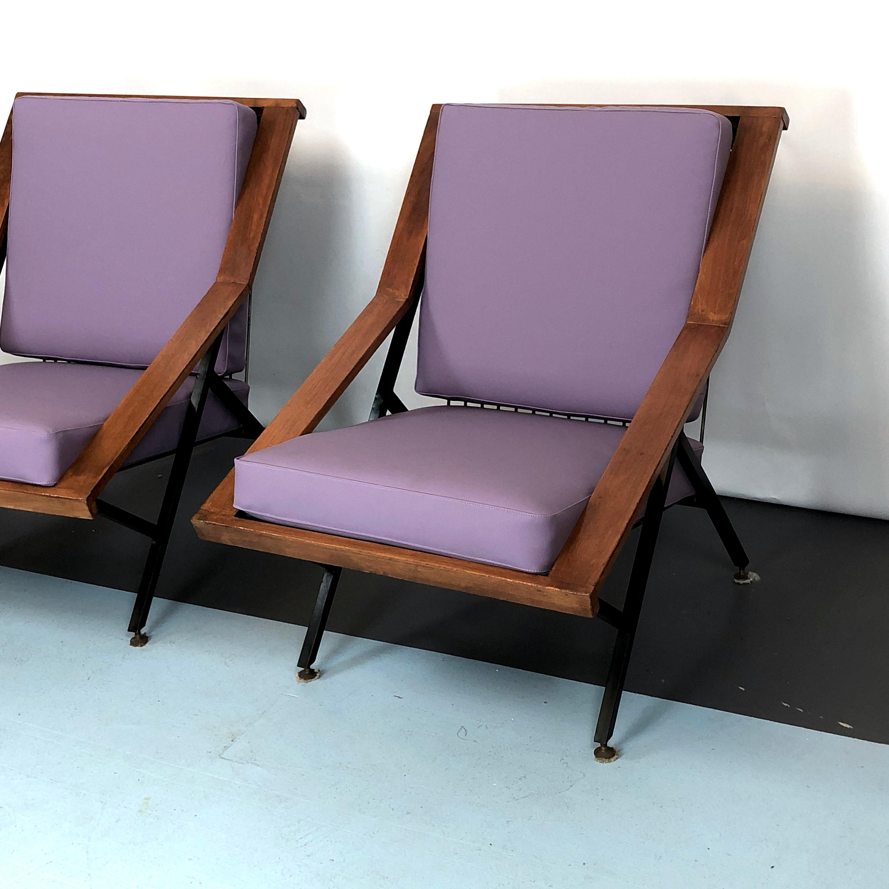 Mid-Century Modern Mid-Century, Pair of Italian Wood and Metal Armchairs For Sale