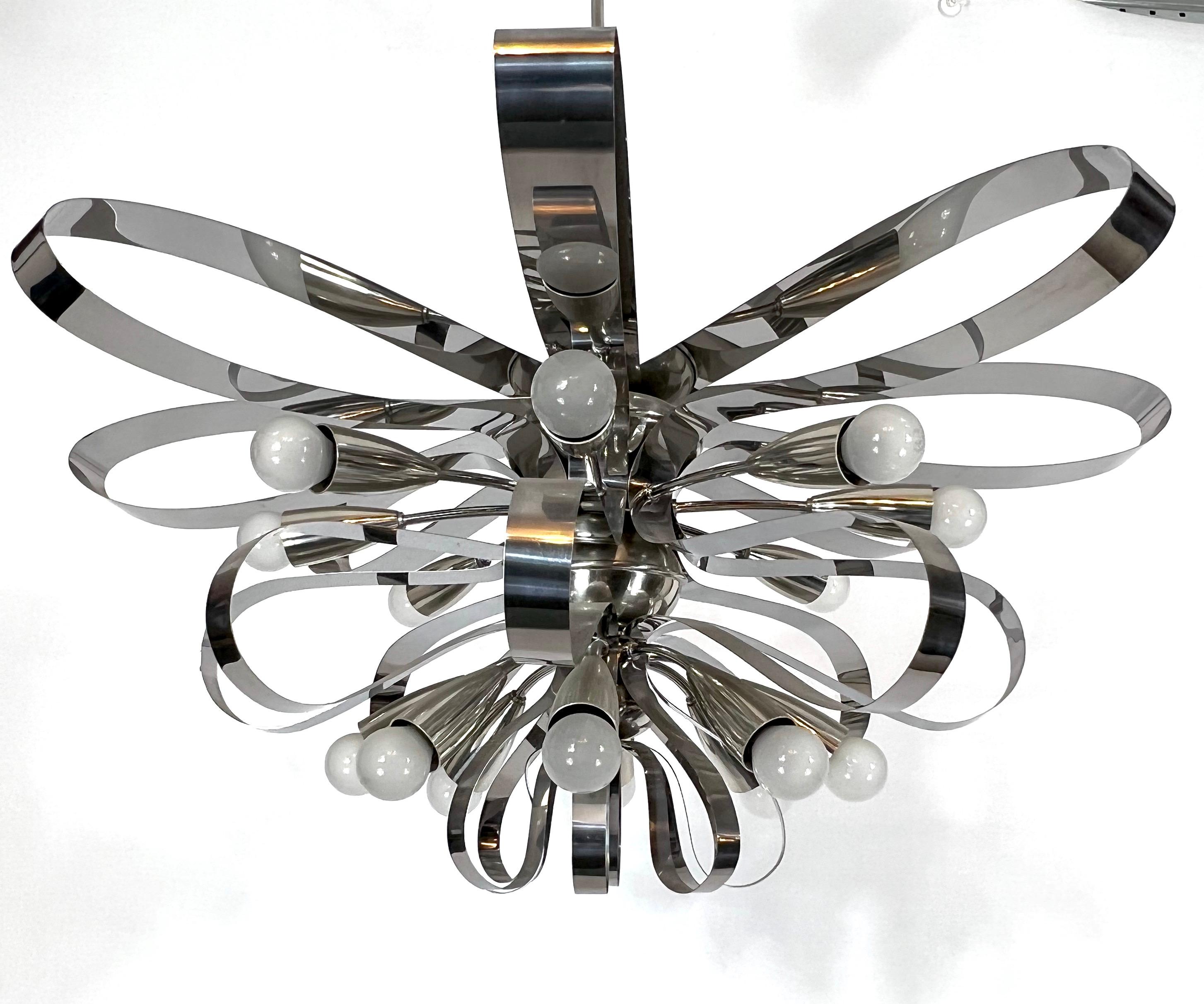 Mid-Century Pair of Large Italian Chrome Chandeliers from 70s For Sale 10