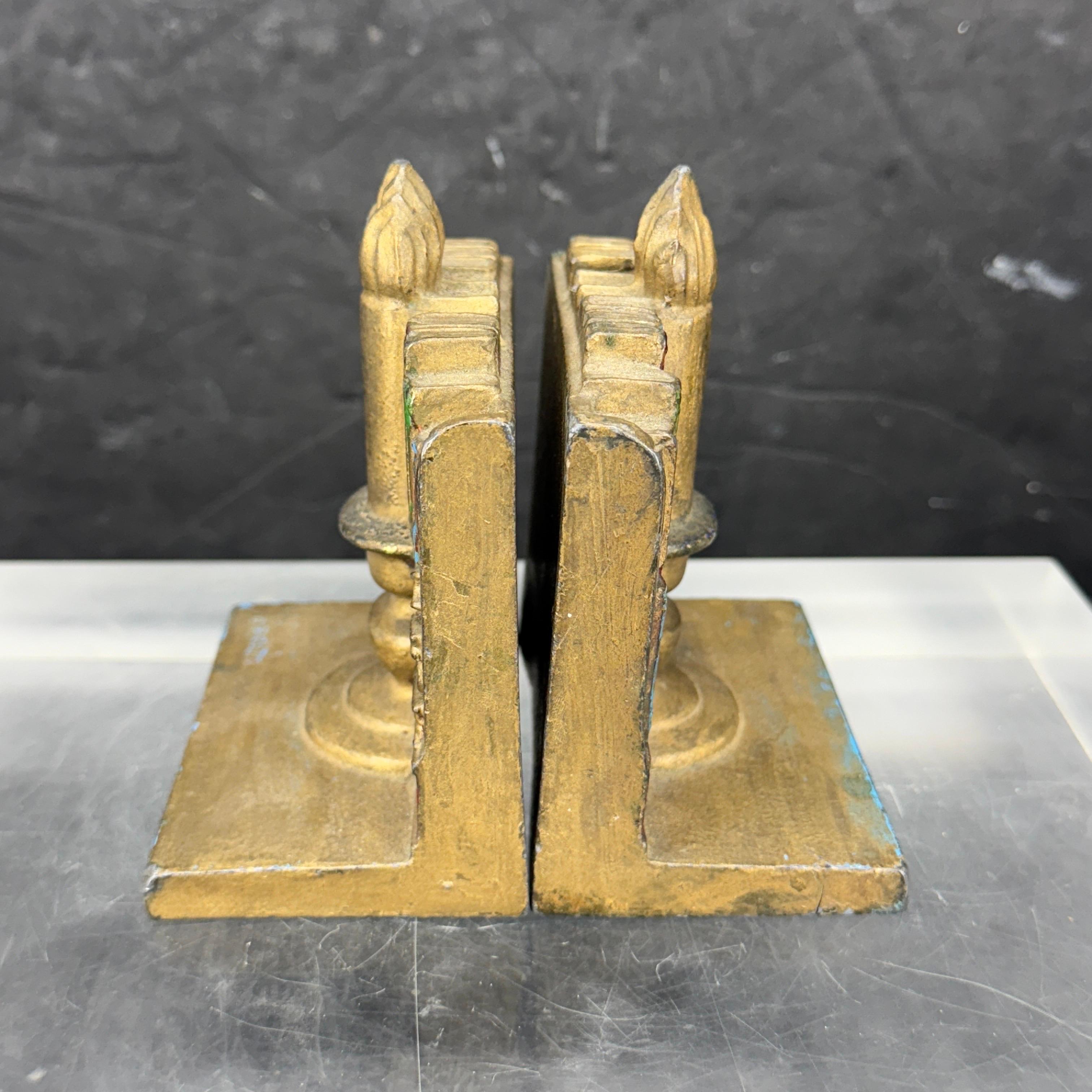 20th Century Mid-Century Pair of Library Bookends with Books and Candle For Sale