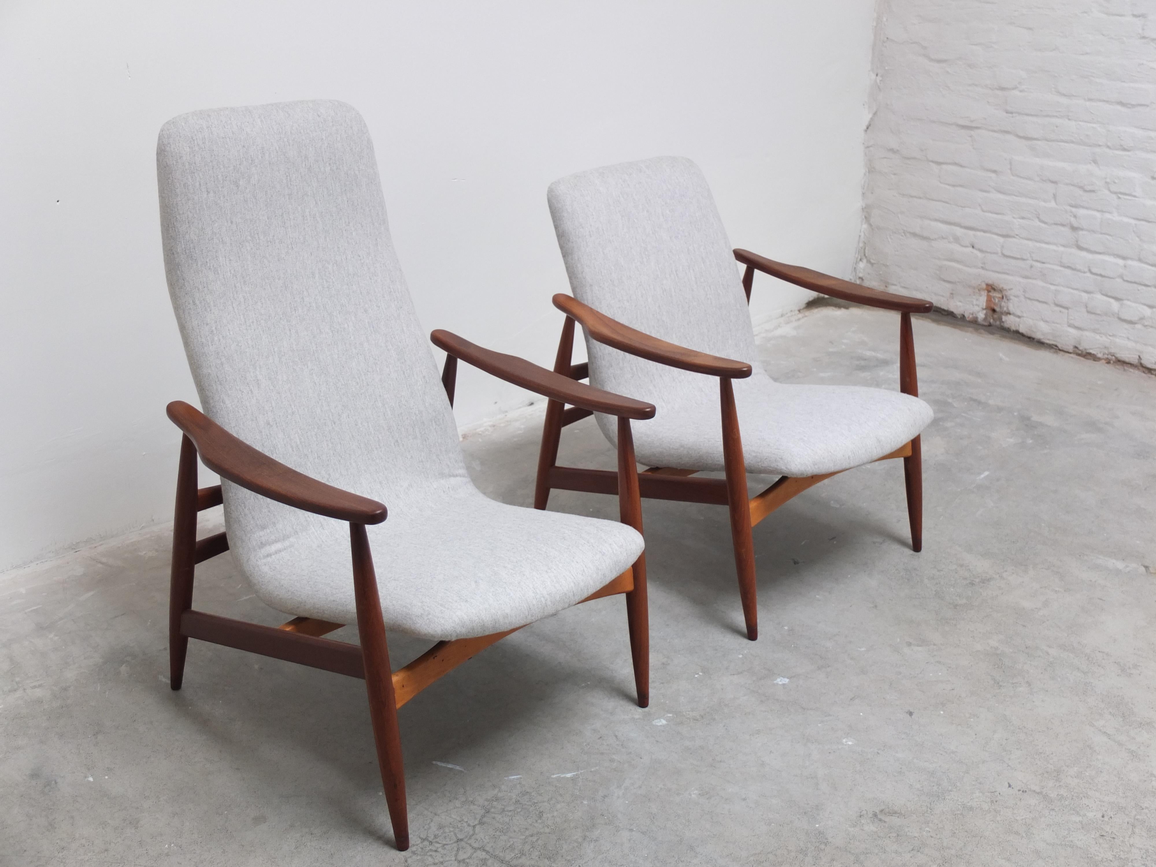 Mid-Century Modern Midcentury Pair of Lounge Chairs by Louis Van Teeffelen for Wébé, 1960s