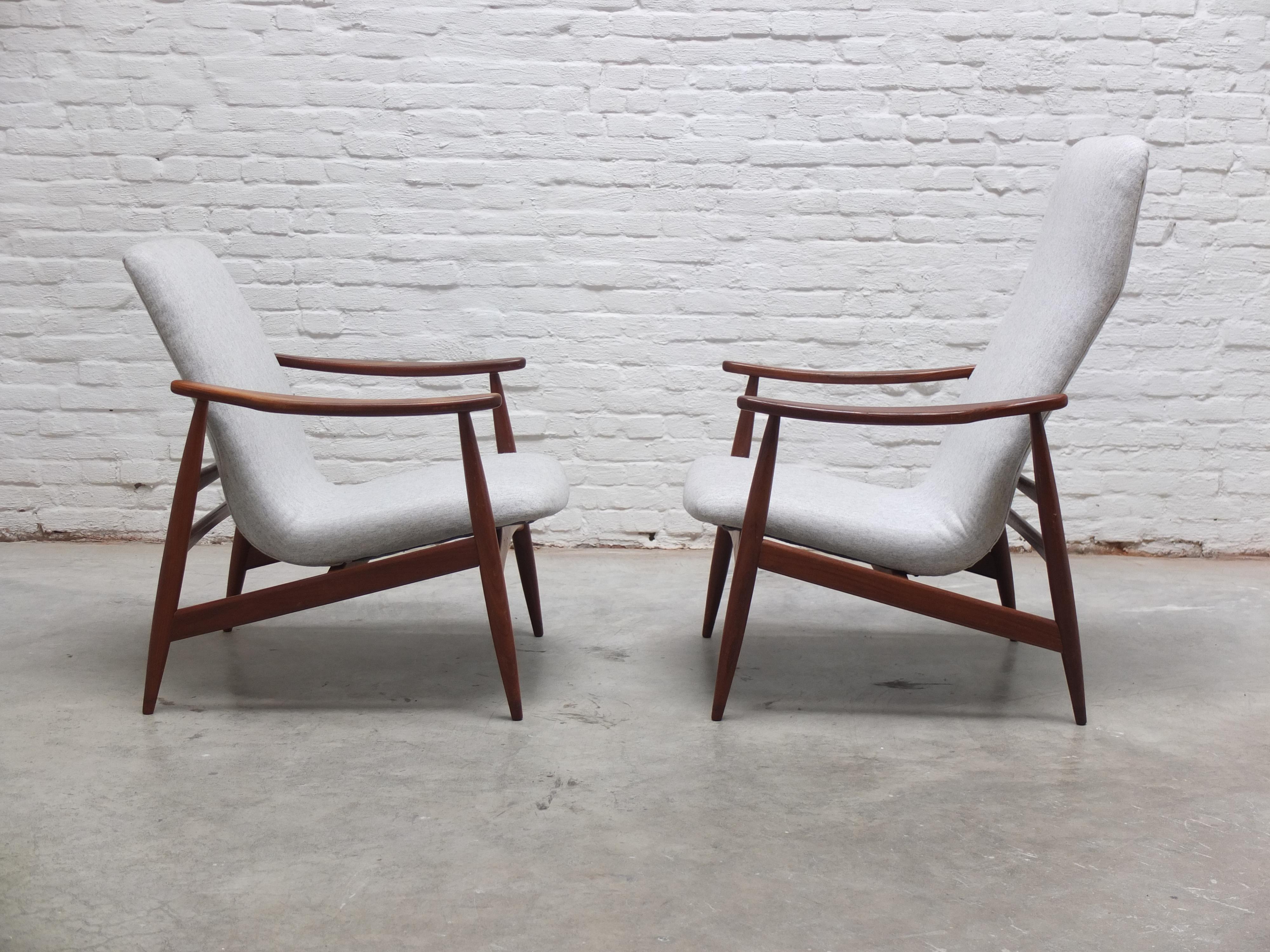 Fabric Midcentury Pair of Lounge Chairs by Louis Van Teeffelen for Wébé, 1960s