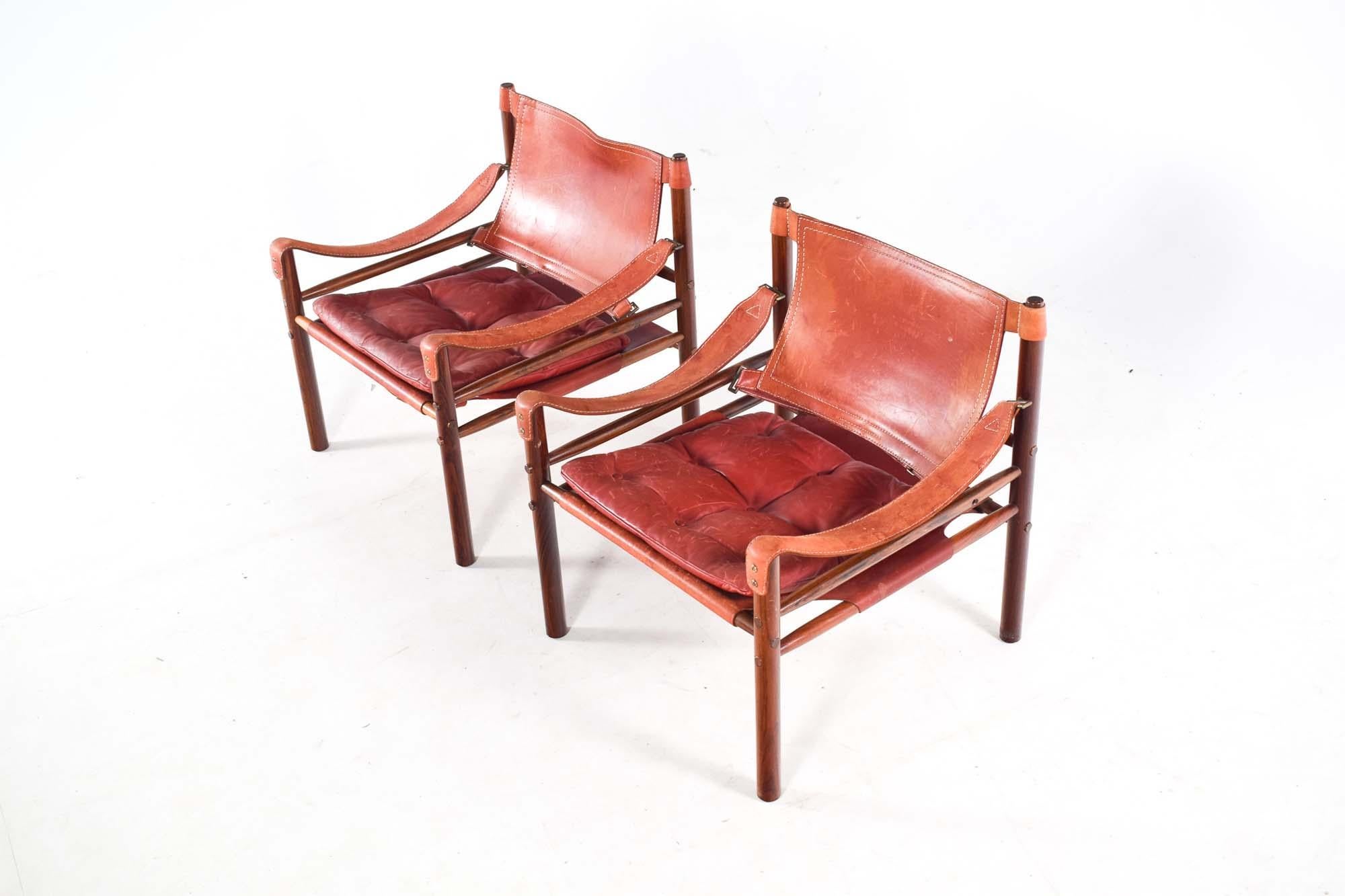 Swedish Mid-Century Pair of Rosewood Armchairs “Sirocco” by Arne Norell, 1960 For Sale