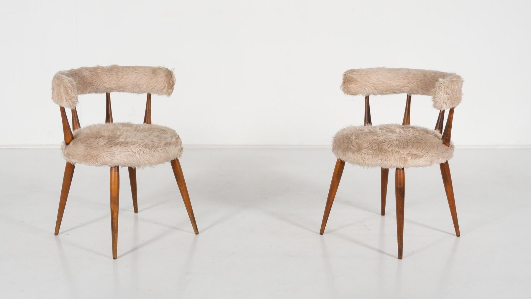 Mid-Century Pair of Scandinavian Cocktail Chairs - 1950s In Good Condition For Sale In Brussels, BE