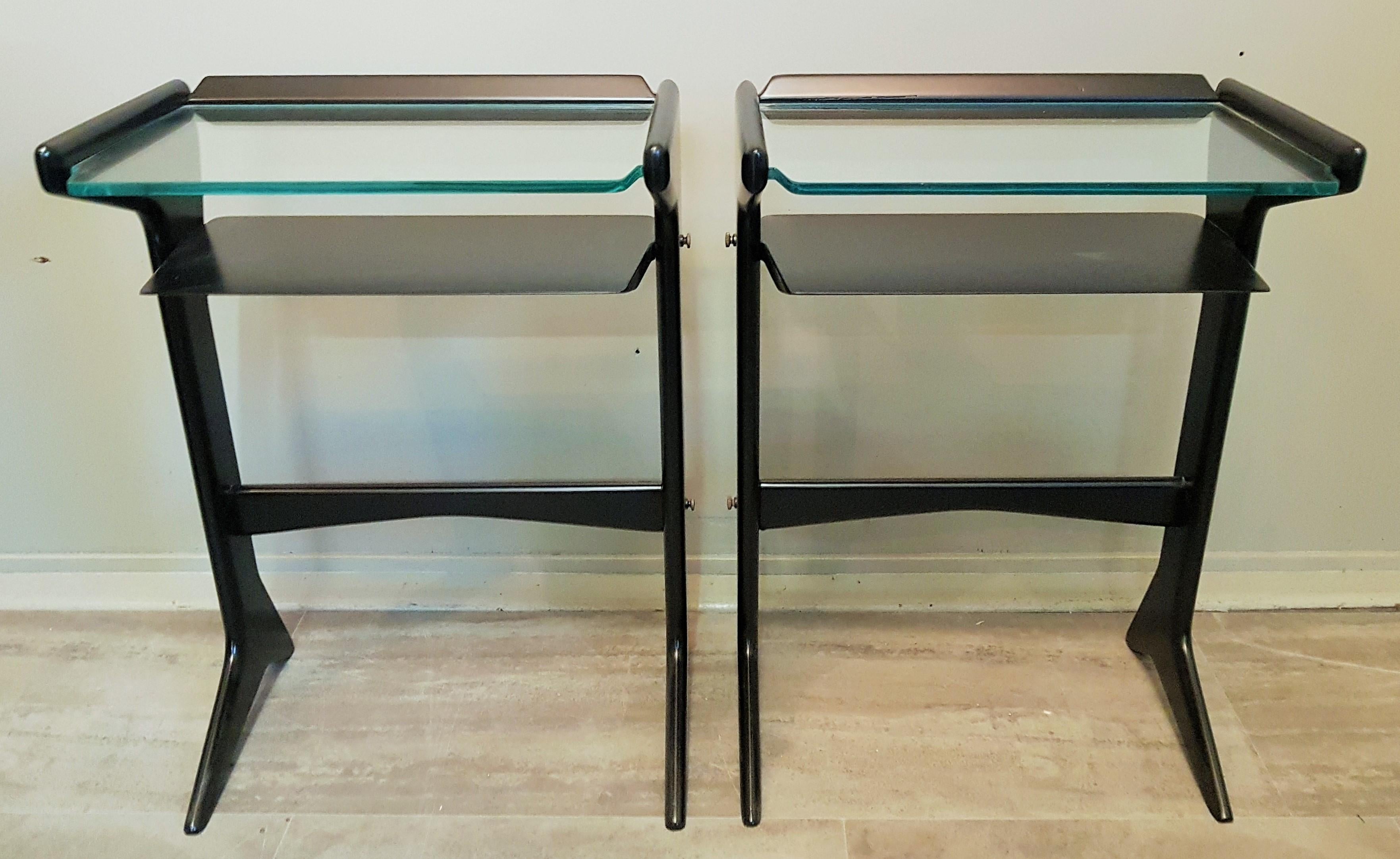 Mid-20th Century Mid-Century Pair of Side Tables Night Stands Ico Parisi, Italy, 1950s For Sale
