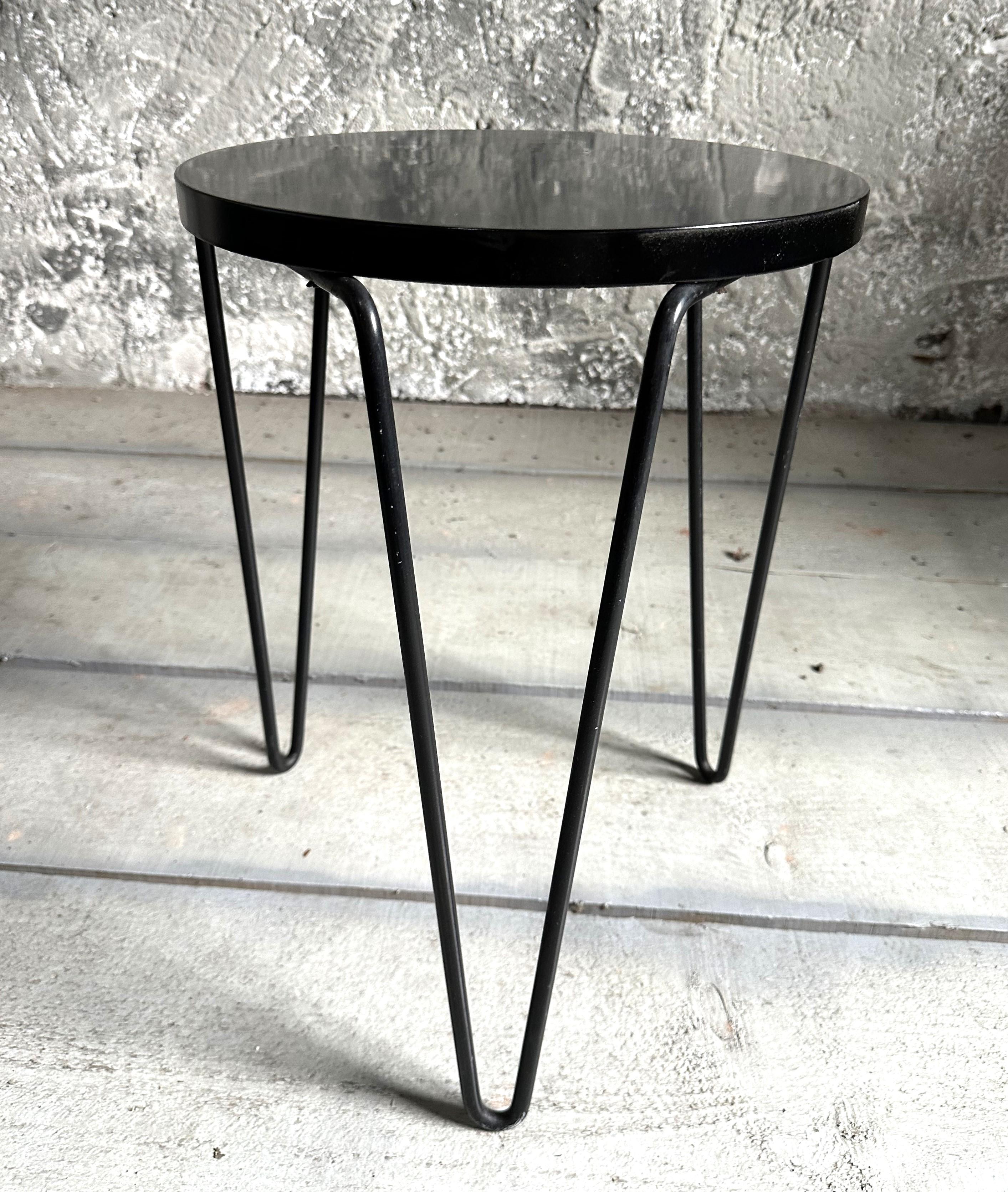 Paire de tabourets du milieu du siècle, modèle 75 de Florence Knoll, 1950 en vente 8