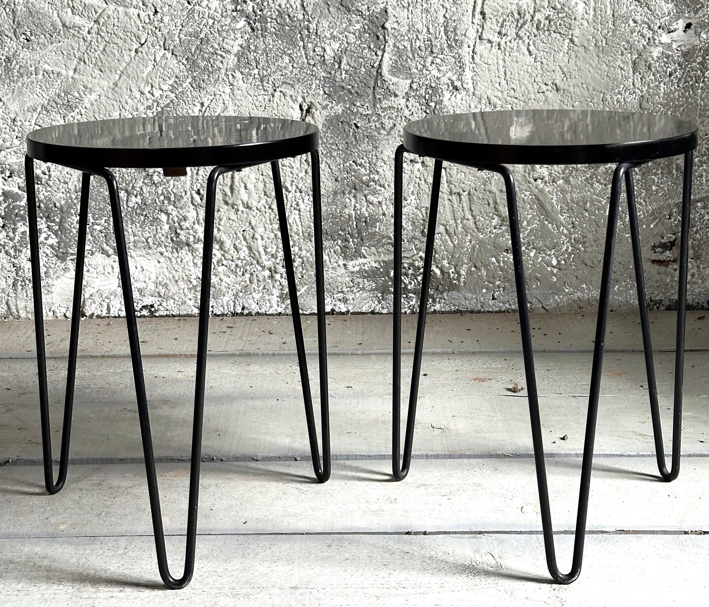 Milieu du XXe siècle Paire de tabourets du milieu du siècle, modèle 75 de Florence Knoll, 1950 en vente