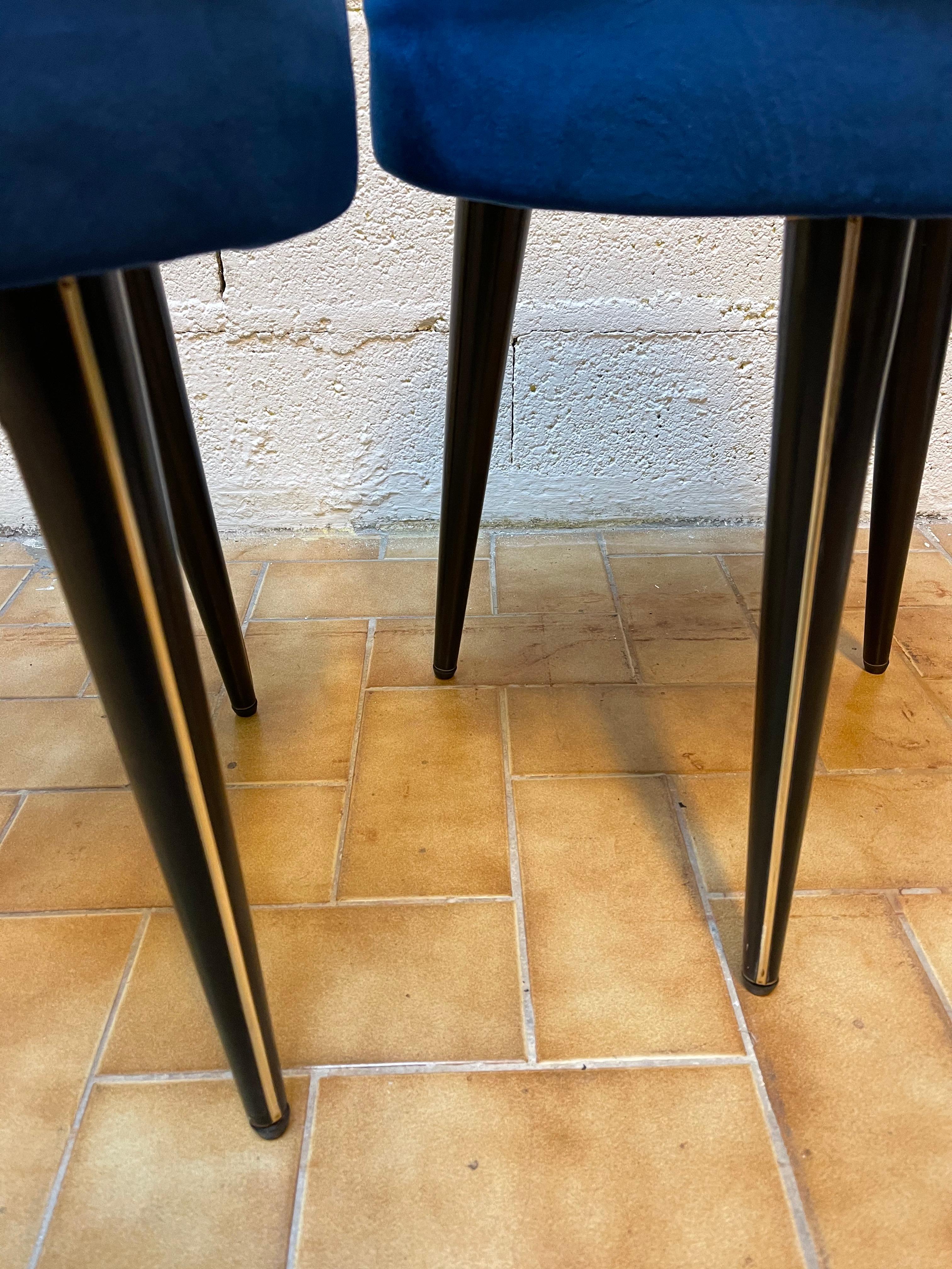 Mid-Century Pair of Stools Wood Brass Velvet by Umberto Mascagni, Italy, 1960s 2