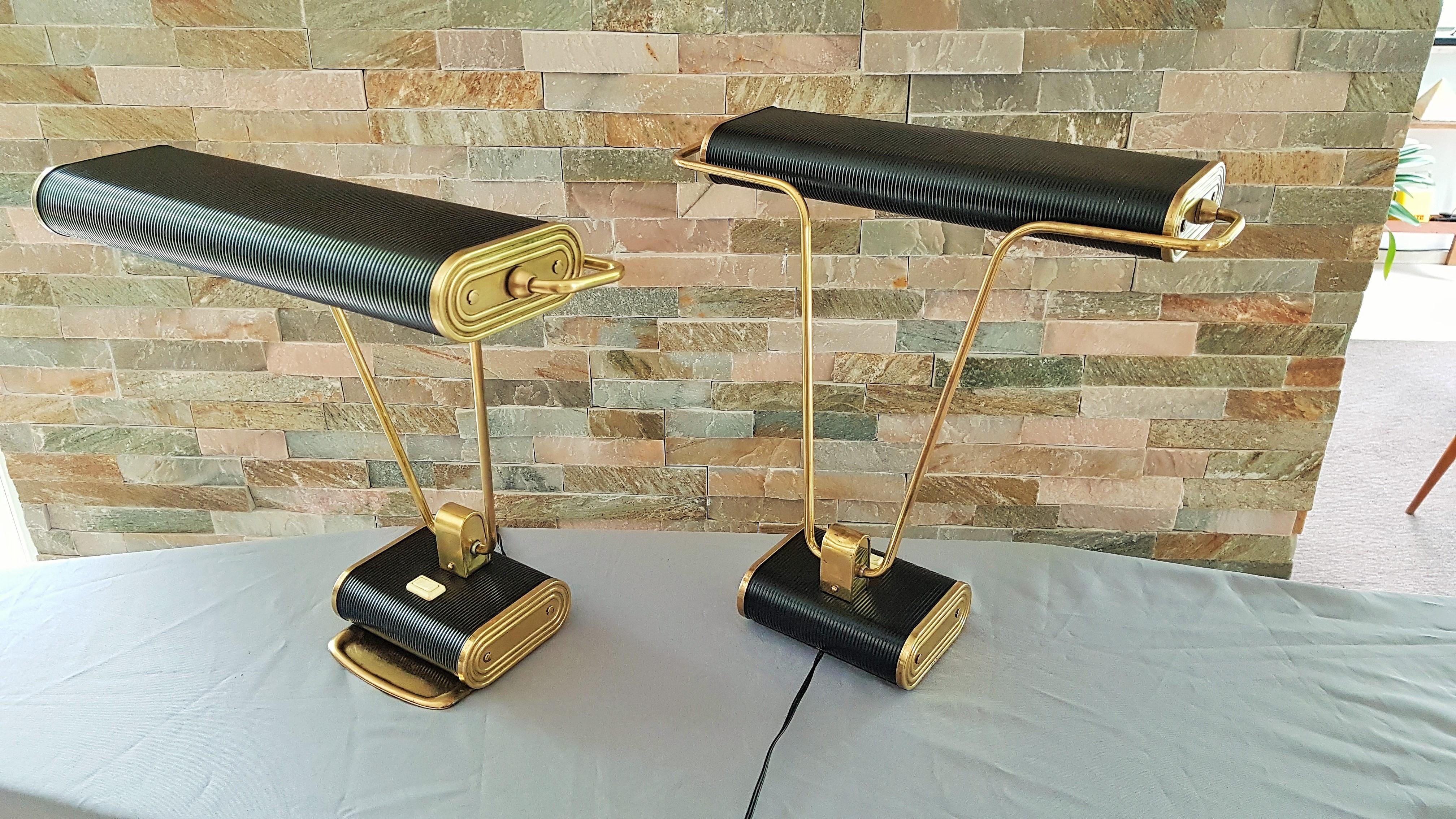 Mid-Century Pair of Table Lamps by Eileen Gray for Jumo, France 1940 5