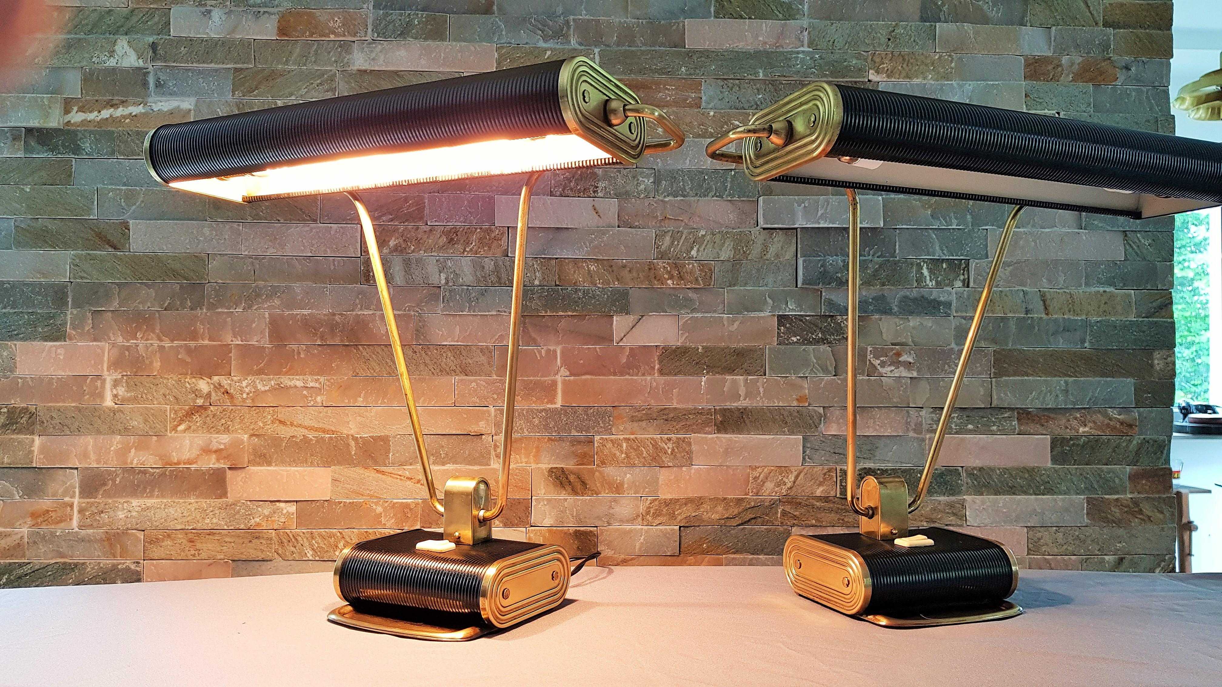 Mid-Century Pair of Table Lamps by Eileen Gray for Jumo, France 1940 6