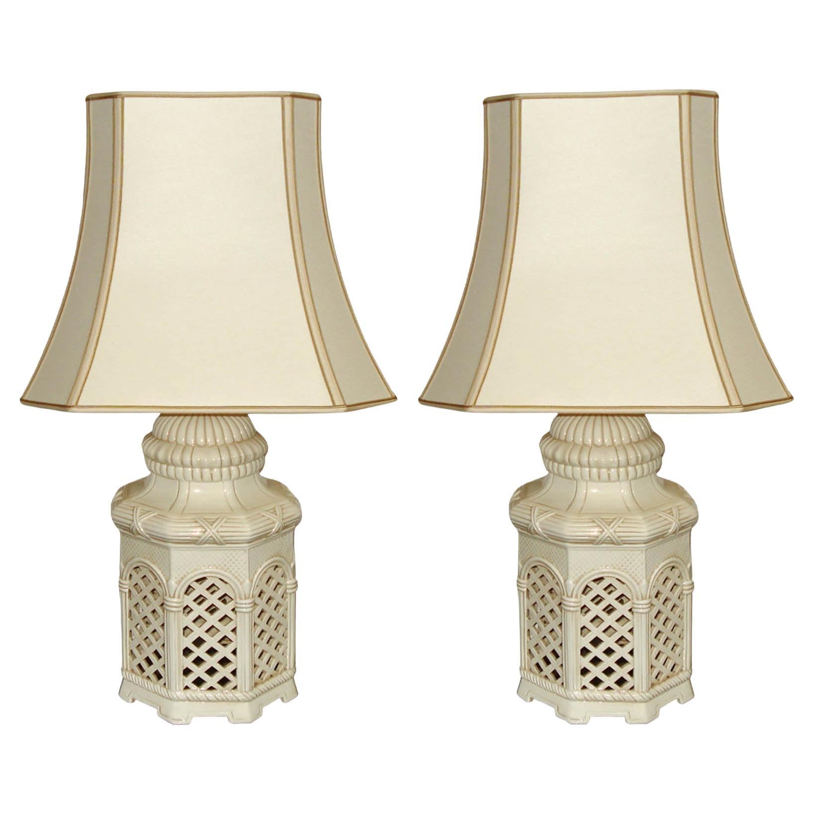 Mid-Century Pair of Table Lamps, Ivory Glazed Terracotta, Italy 1970s  For Sale