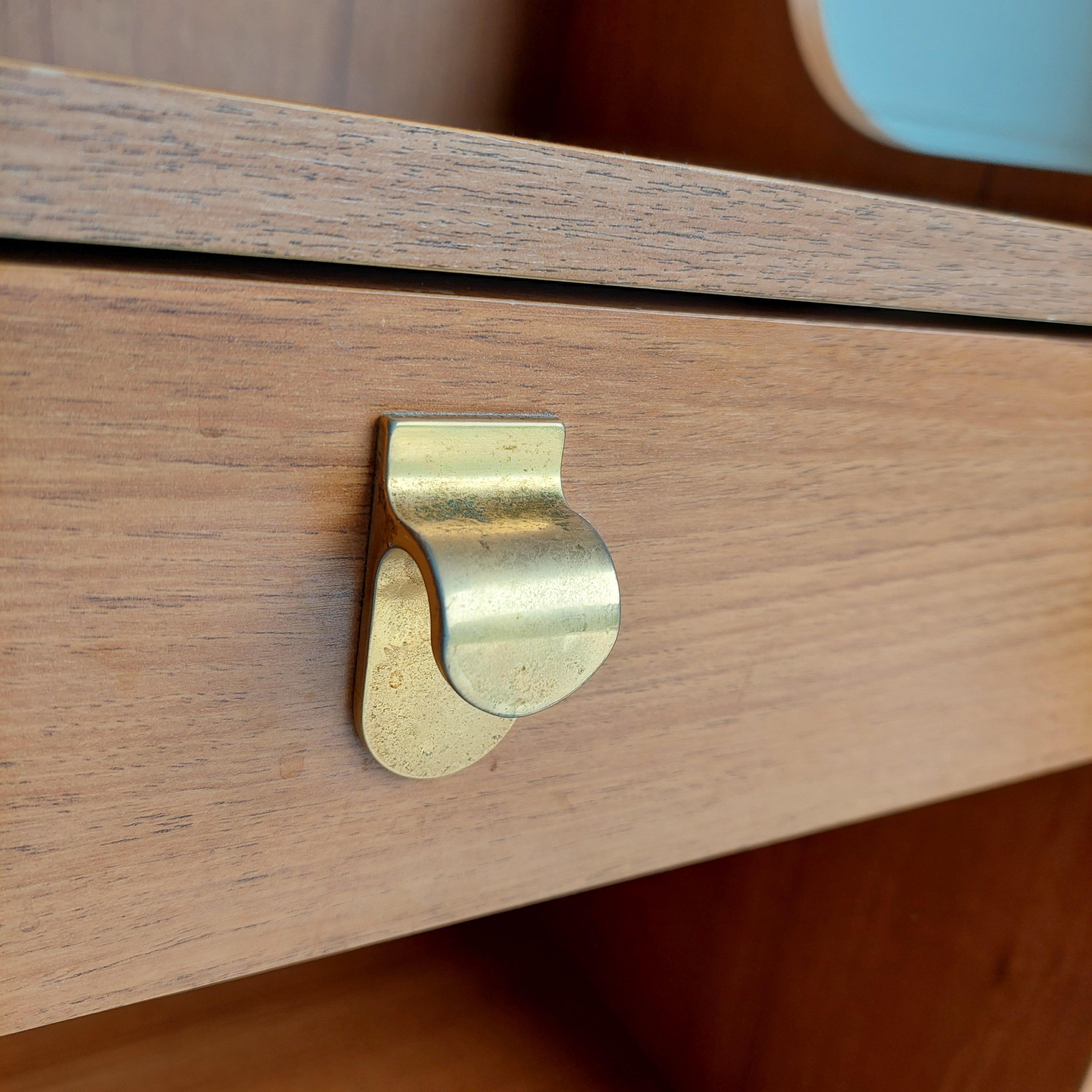 Mid Century Pair of Teak effect Bedside Tables shelving units by Schreiber, 70s 11