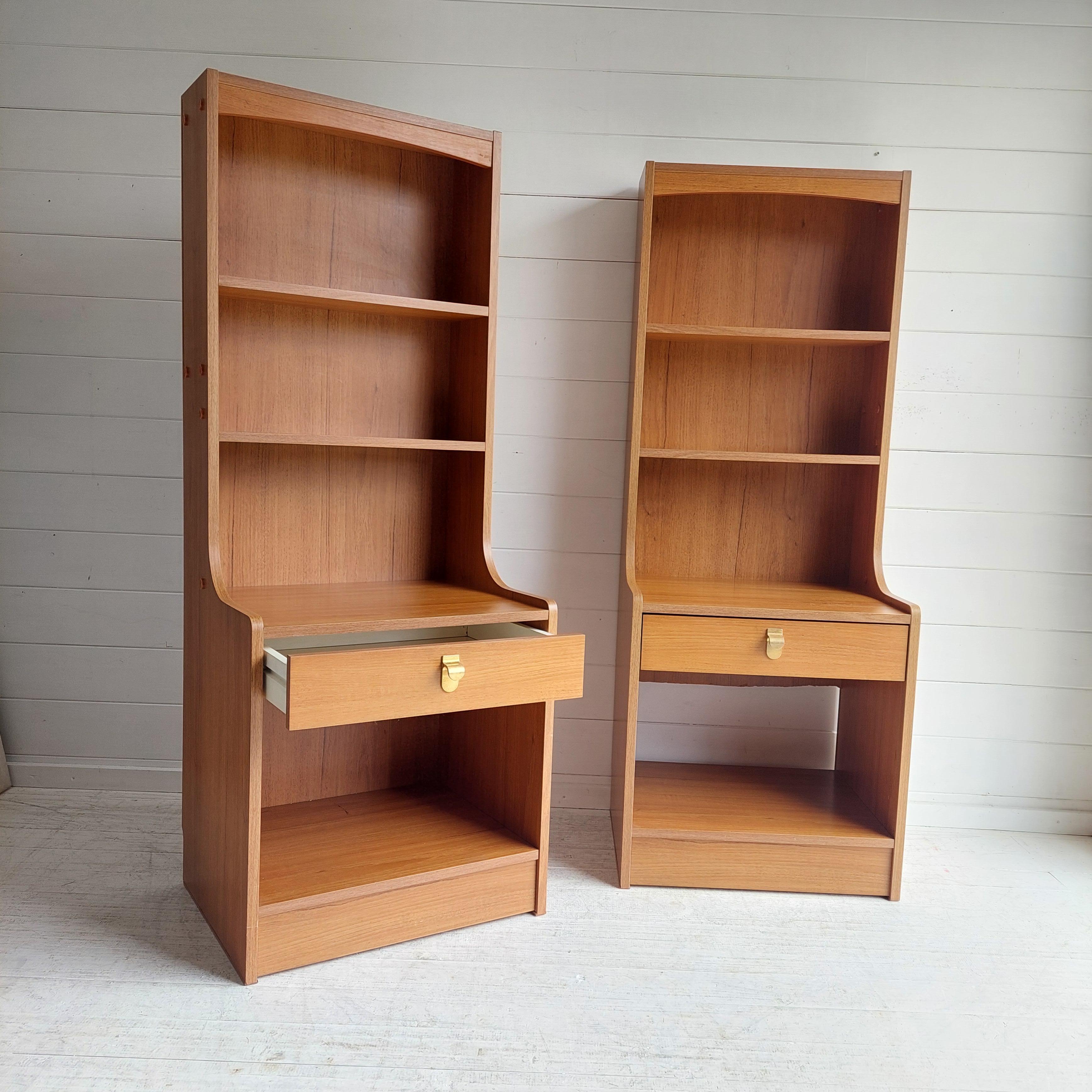 Mid Century Pair of Teak effect Bedside Tables shelving units by Schreiber, 70s 1